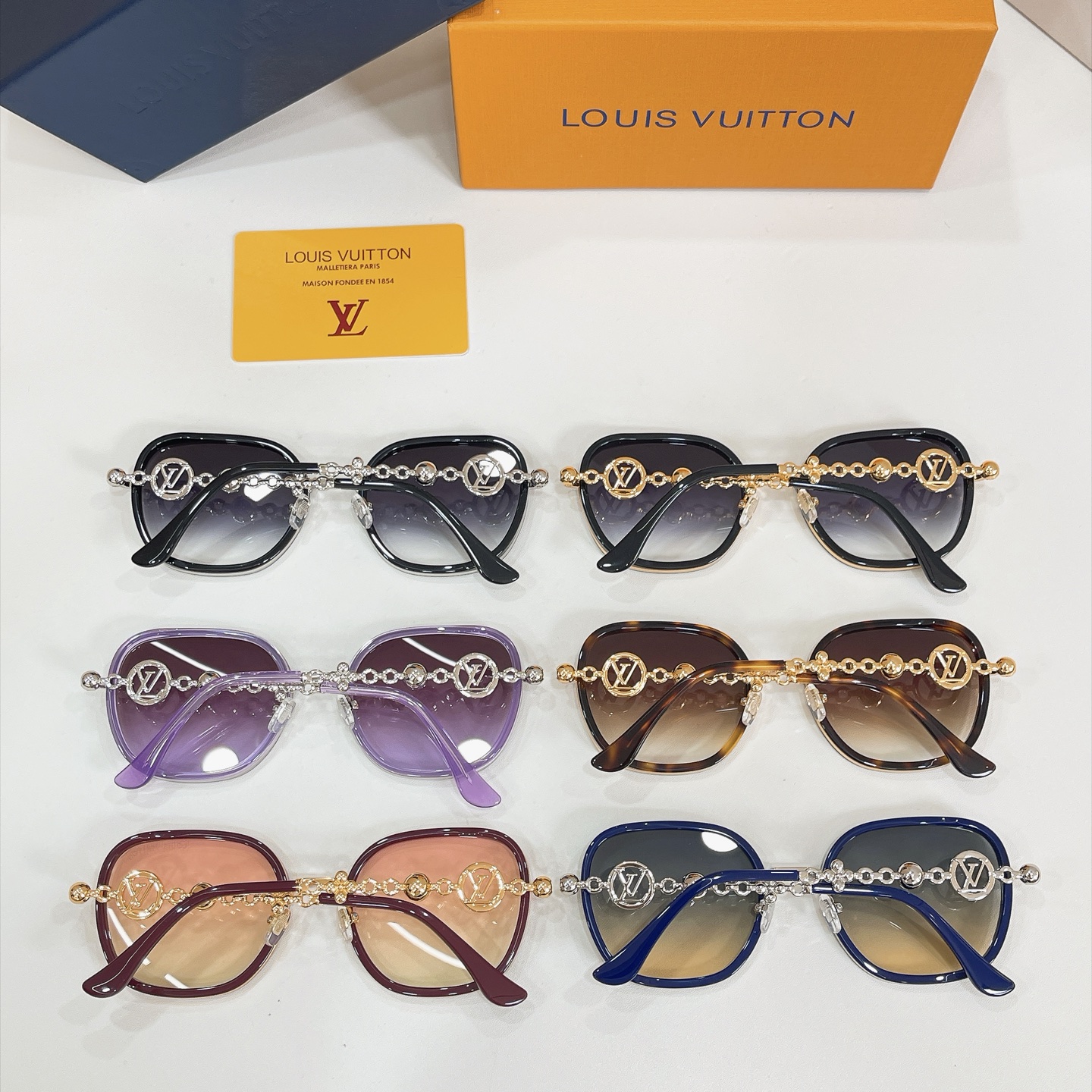 LOUIS VUITTO*✨✨✨MODEL：Z7534U✨✨✨ SIZE：60口17-148✨✨✨🆕 