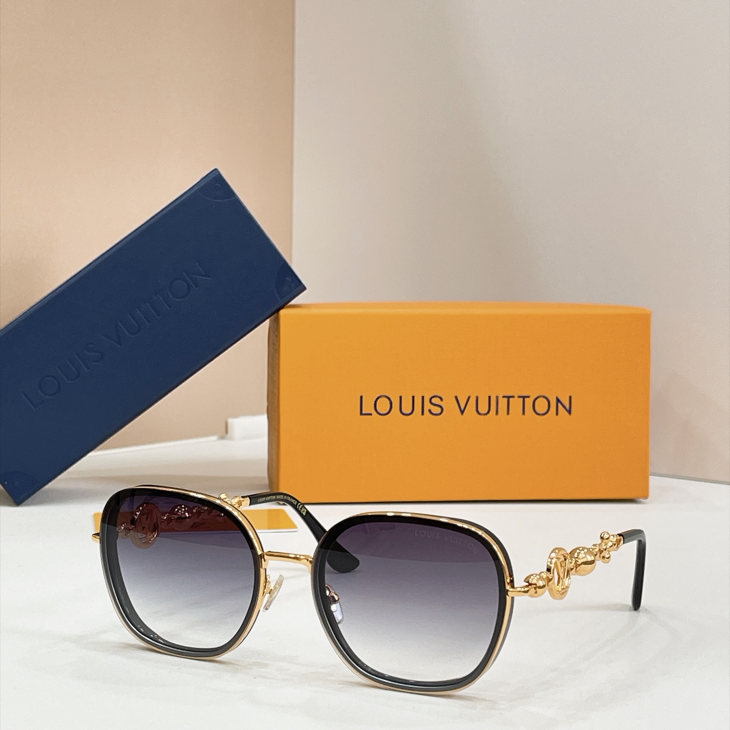 LOUIS VUITTO*✨✨✨MODEL：Z7534U✨✨✨ SIZE：60口17-148✨✨✨🆕 