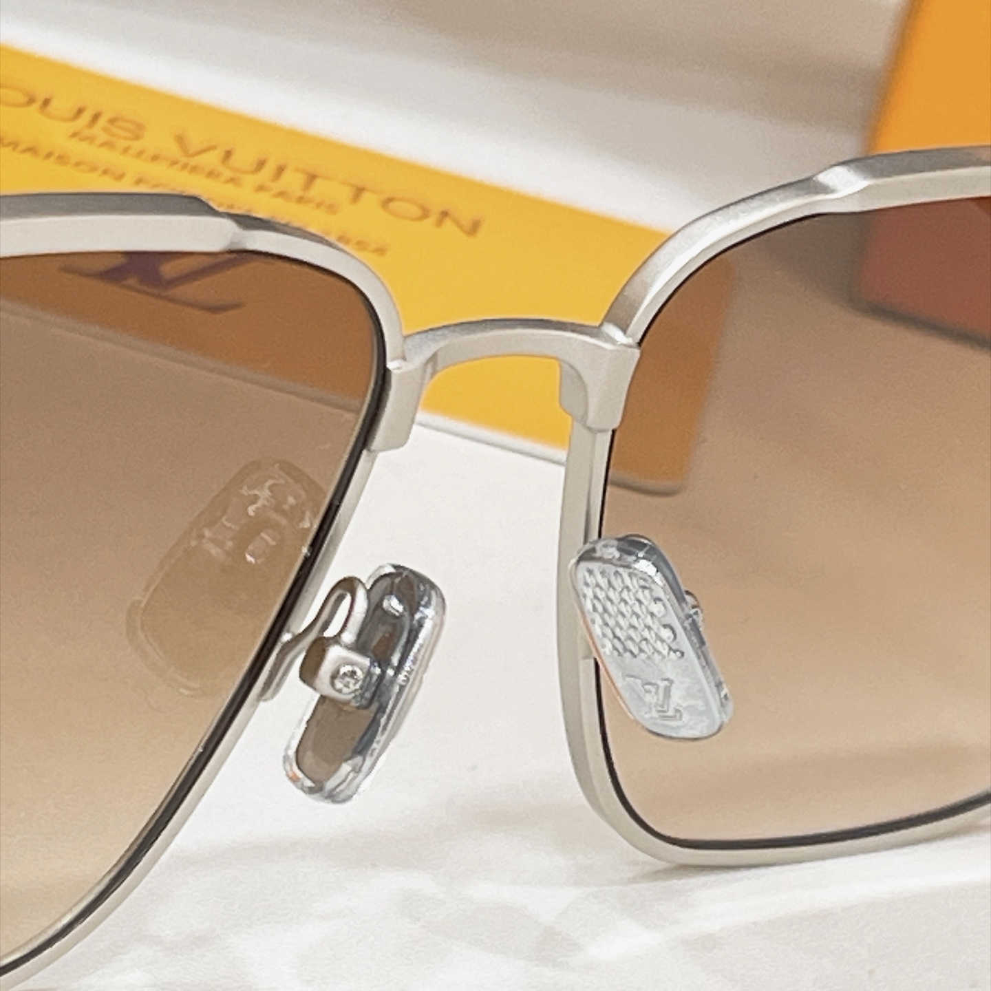 LOUIS VUITTO*✨✨✨MODEL：Z3247U✨✨✨ SIZE：57口17-145✨✨✨🆕 