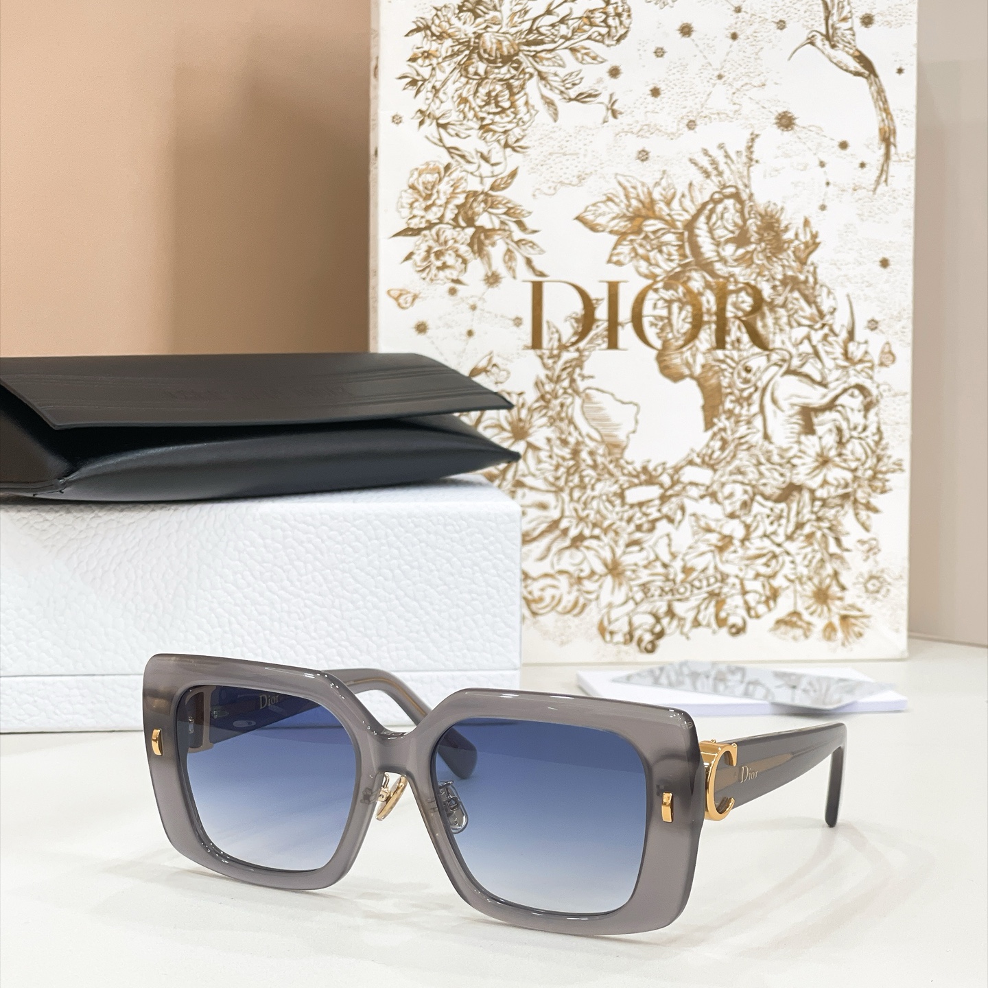 DIO*🌟🌟🌟Model：DIOR Initials S2F🌟🌟🌟SIZE：54口19-145🌟🌟🆕 