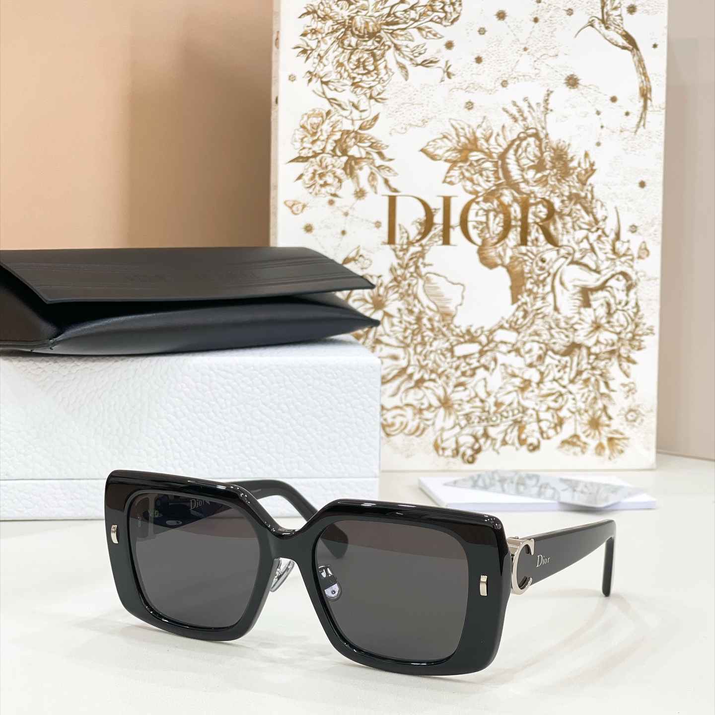 DIO*🌟🌟🌟Model：DIOR Initials S2F🌟🌟🌟SIZE：54口19-145🌟🌟🆕 