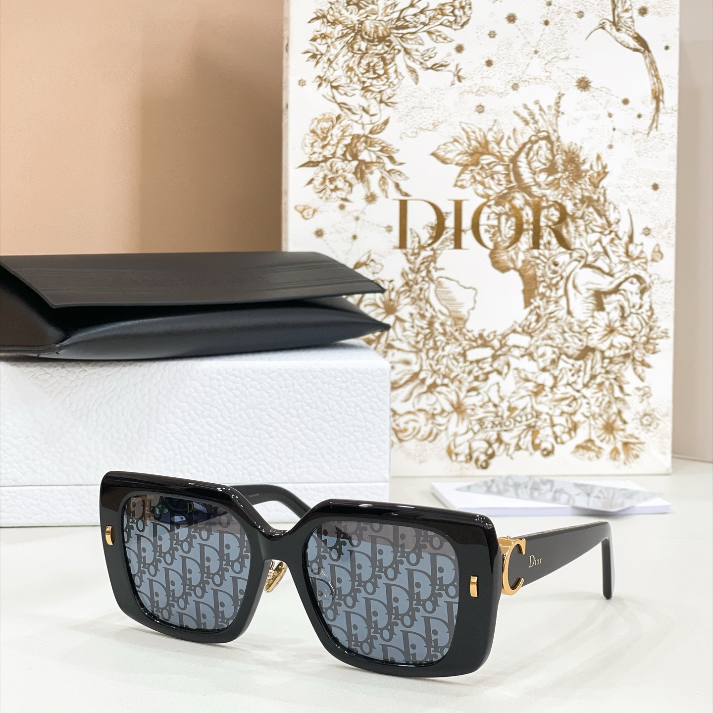 DIO*🌟🌟🌟Model：DIOR Initials S2F🌟🌟🌟SIZE：54口19-145🌟🌟🆕 