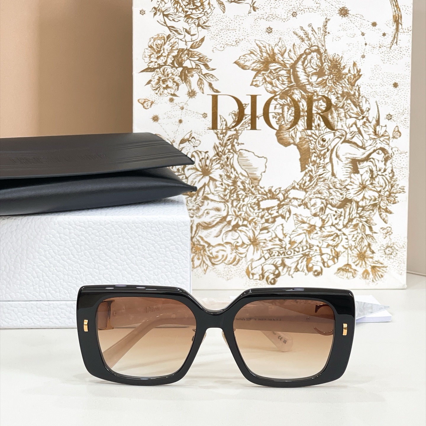 DIO*🌟🌟🌟Model：DIOR Initials S2F🌟🌟🌟SIZE：54口19-145🌟🌟🆕 