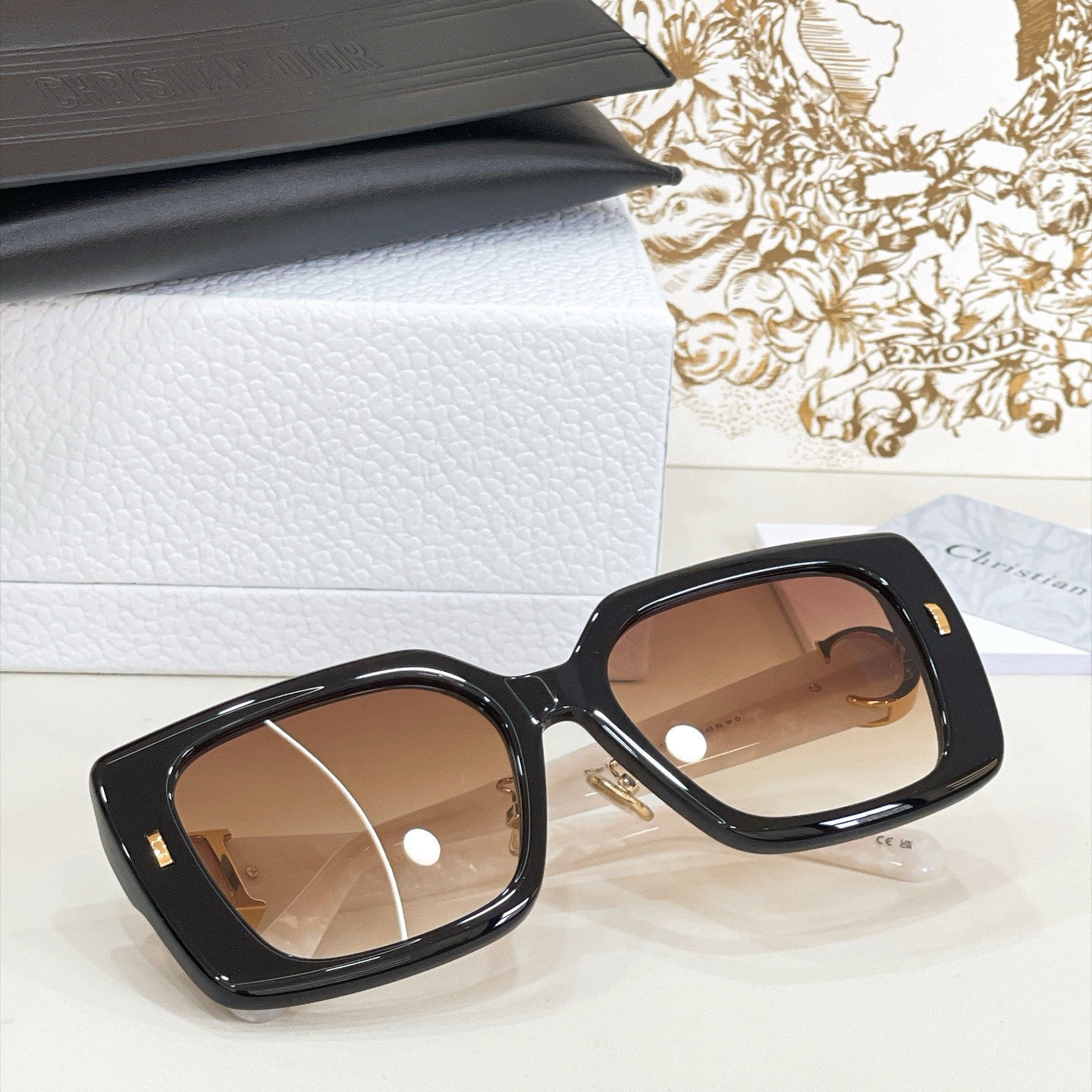 DIO*🌟🌟🌟Model：DIOR Initials S2F🌟🌟🌟SIZE：54口19-145🌟🌟🆕 