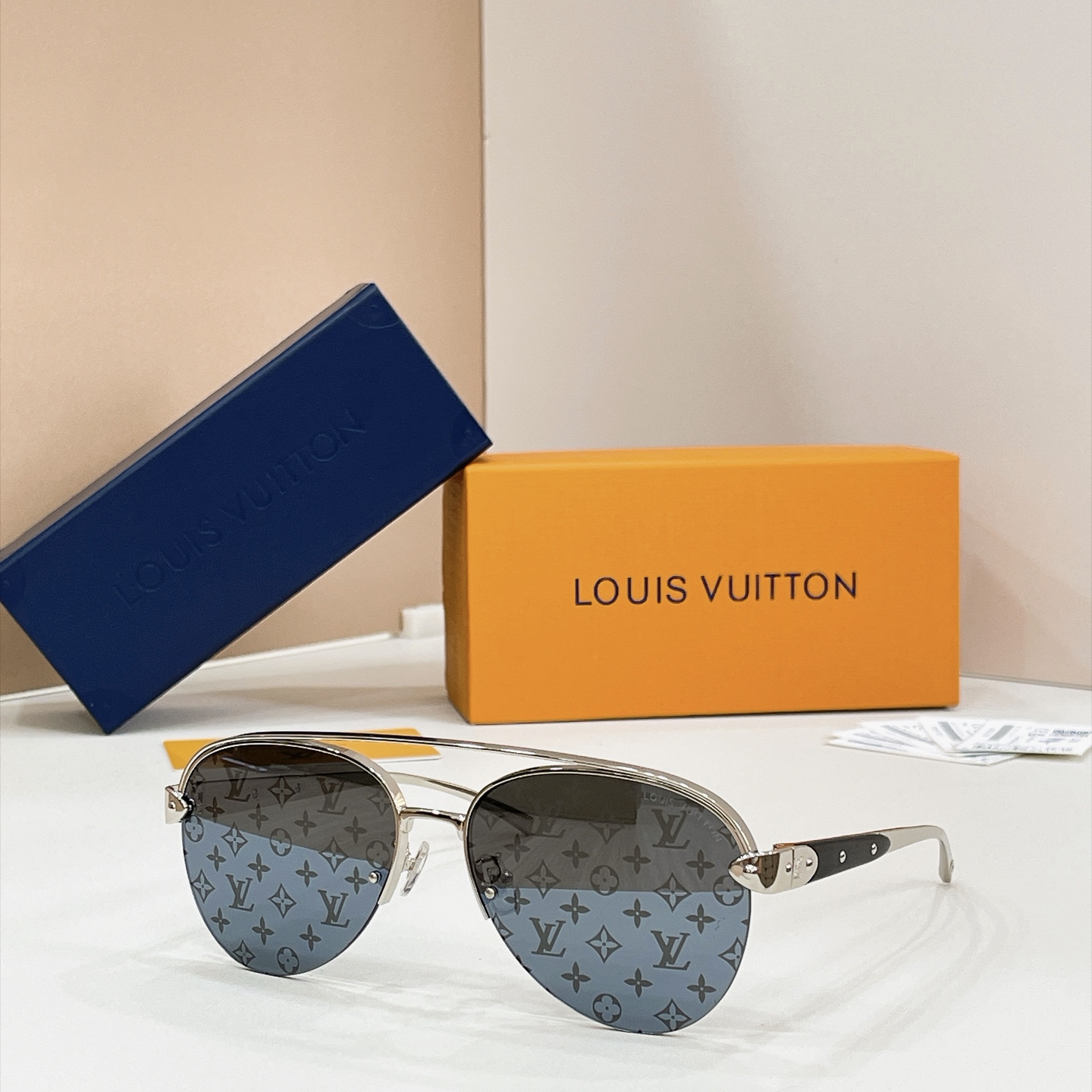 LOUIS VUITTO*✨✨✨MODEL：Z3423U✨✨✨ SIZE：56口18-145✨✨✨🆕 