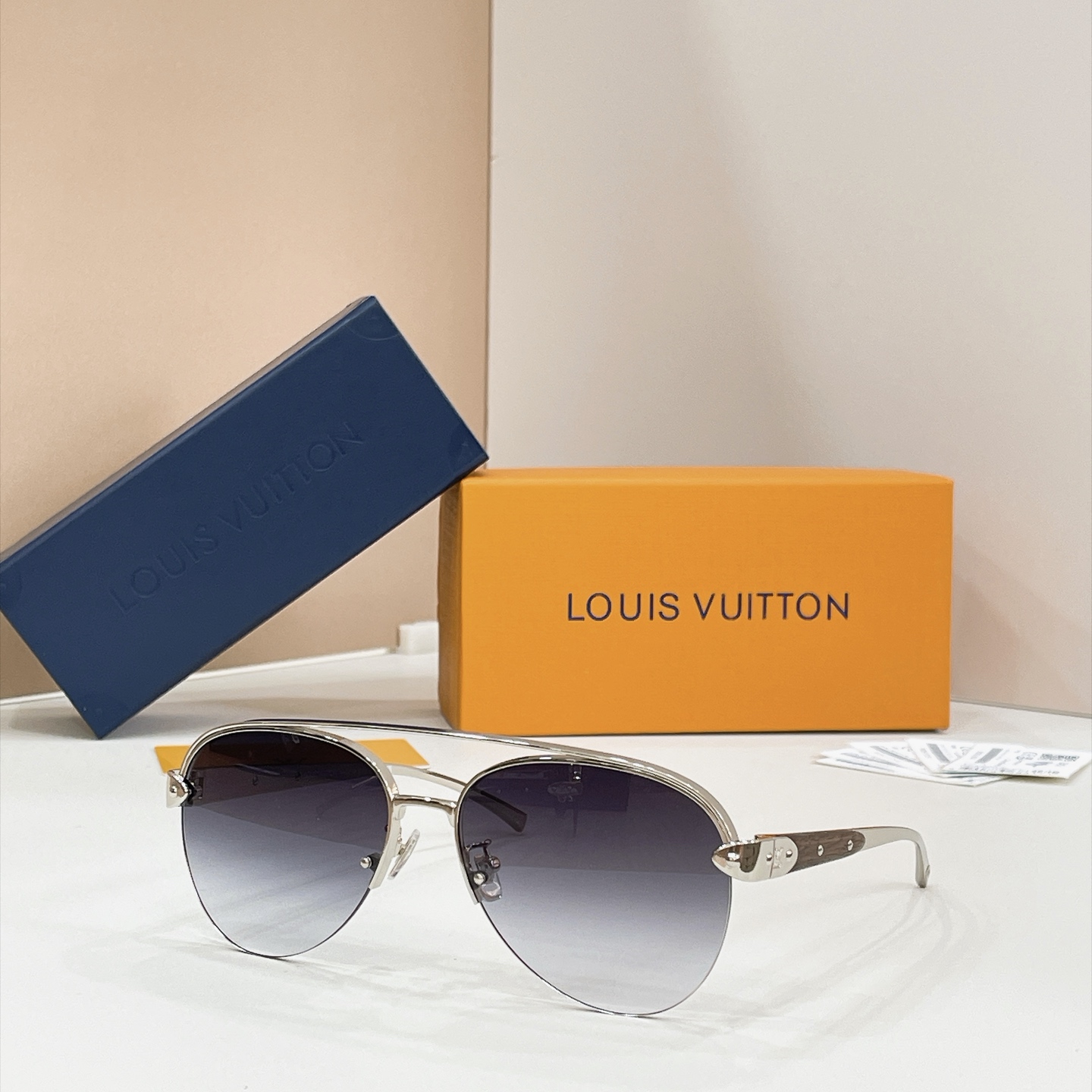 LOUIS VUITTO*✨✨✨MODEL：Z3423U✨✨✨ SIZE：56口18-145✨✨✨🆕 