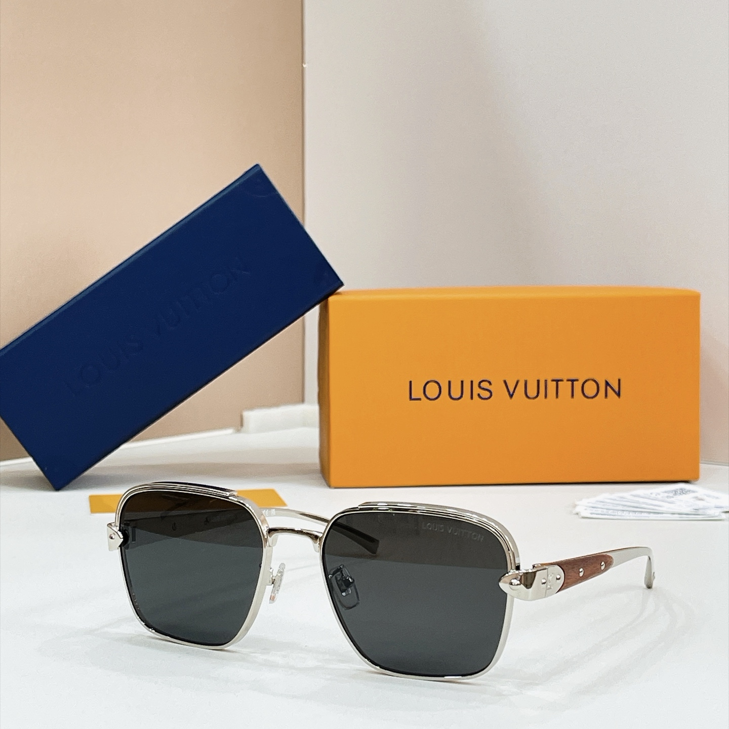 LOUIS VUITTO*✨✨✨MODEL：Z3422U✨✨✨ SIZE：61口16-145✨✨✨🆕 