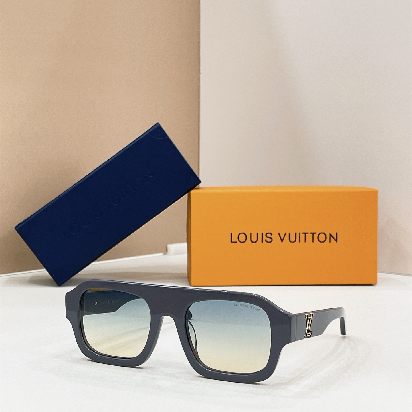LOUIS VUITTO*✨✨✨MODEL：Z1703E✨✨✨ SIZE：54口21-145✨✨✨🆕 