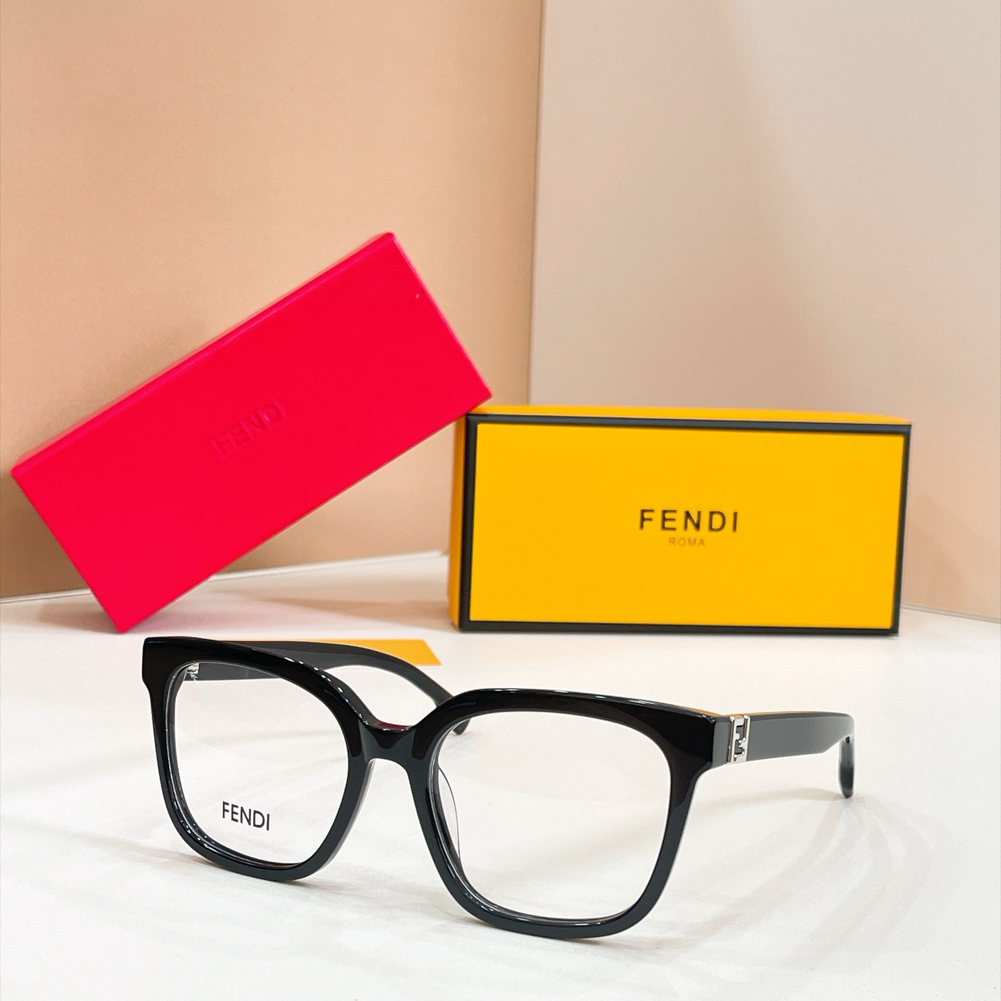 FEND*✨✨✨MODEL: FE40207F✨✨✨SIZE:56口19-145✨✨✨ 🆕 
