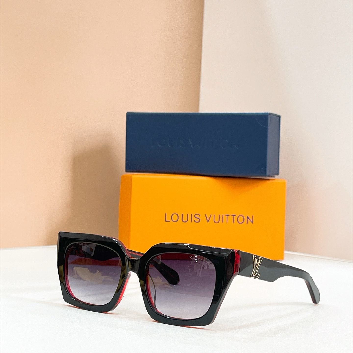 LOUIS VUITTO*✨✨✨MODEL：Z1705E✨✨✨ SIZE：53口19-145✨✨✨🆕 