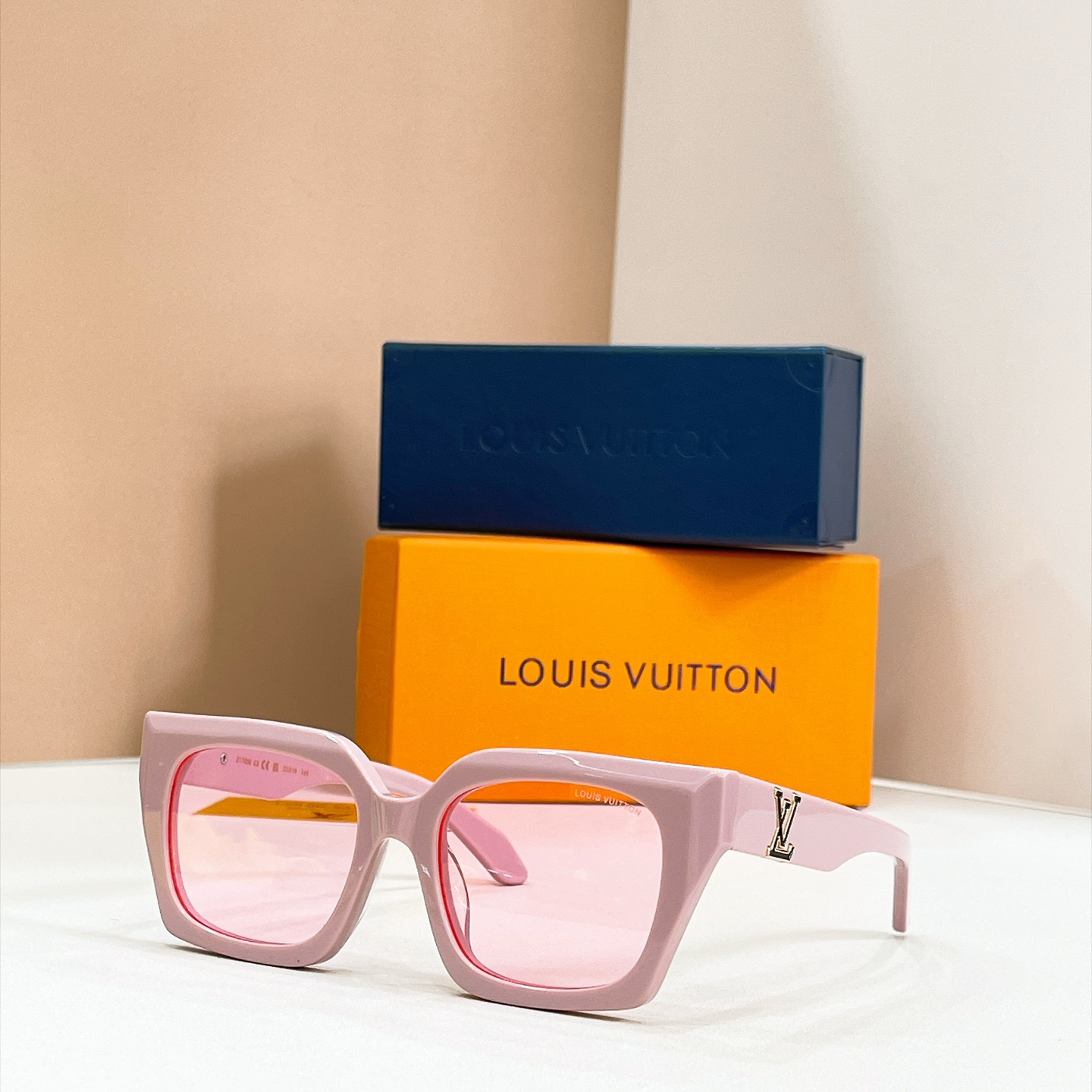 LOUIS VUITTO*✨✨✨MODEL：Z1705E✨✨✨ SIZE：53口19-145✨✨✨🆕 