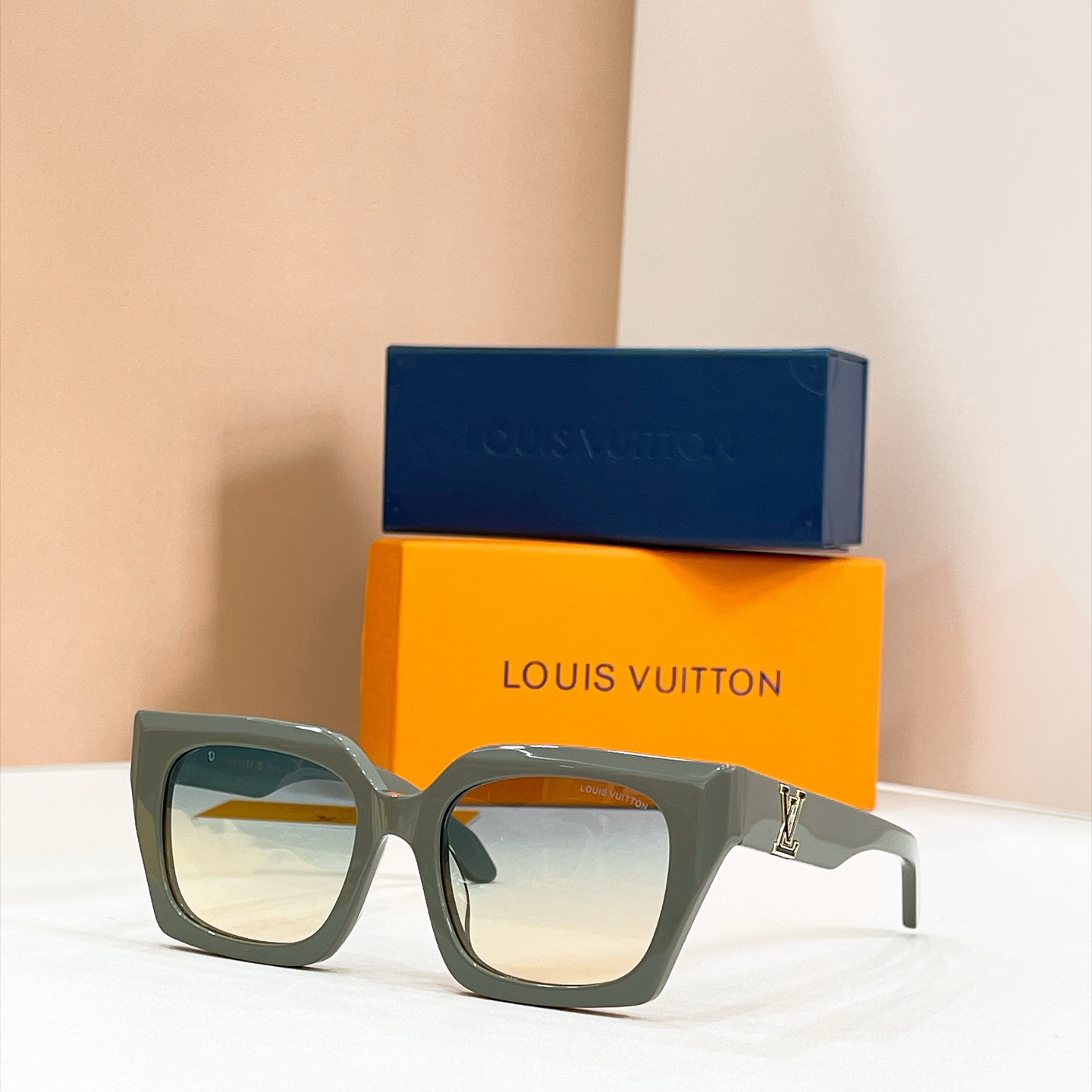LOUIS VUITTO*✨✨✨MODEL：Z1705E✨✨✨ SIZE：53口19-145✨✨✨🆕 