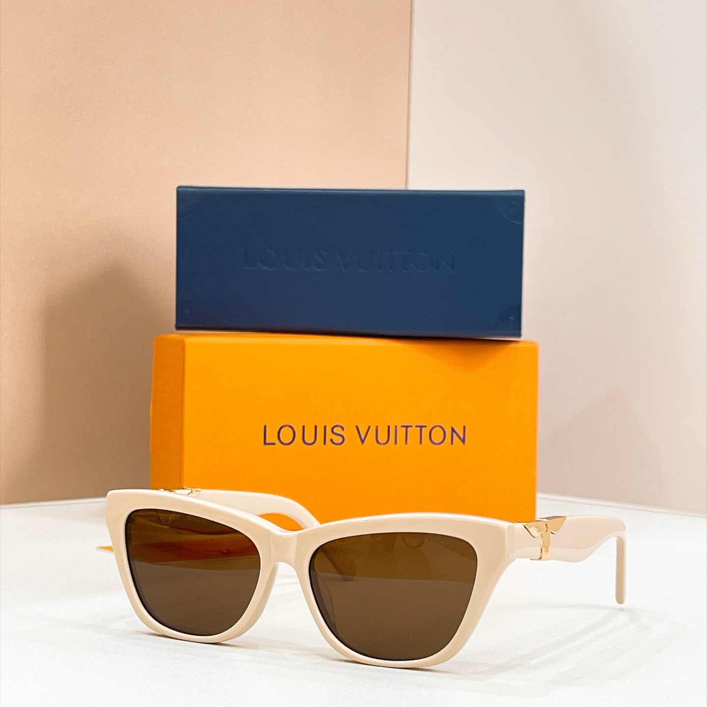LOUIS VUITTO*✨✨✨MODEL：Z3447U✨✨✨ SIZE：55口16-145✨✨✨🆕 