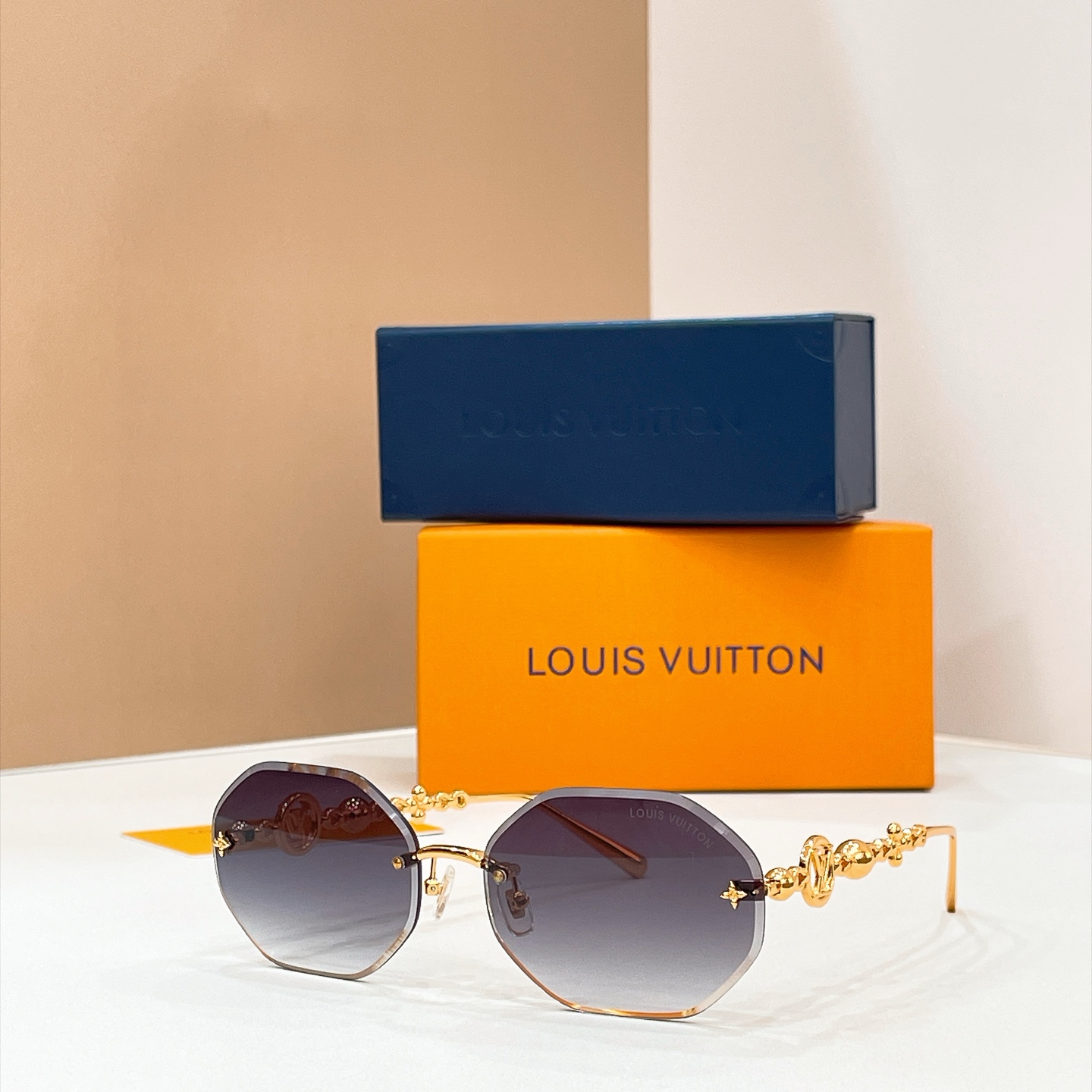 LOUIS VUITTO*✨✨✨MODEL：Z7530U✨✨✨ SIZE：63口18-150✨✨✨🆕 