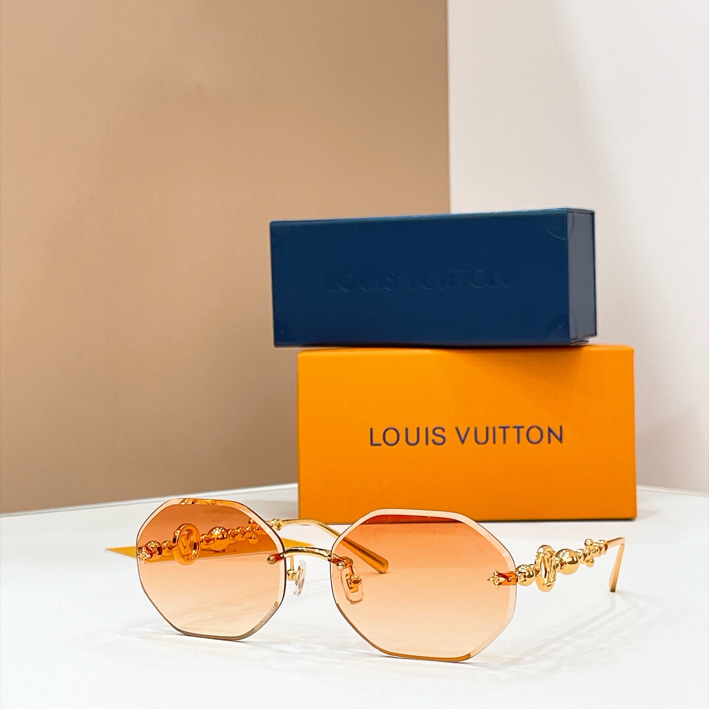 LOUIS VUITTO*✨✨✨MODEL：Z7530U✨✨✨ SIZE：63口18-150✨✨✨🆕 