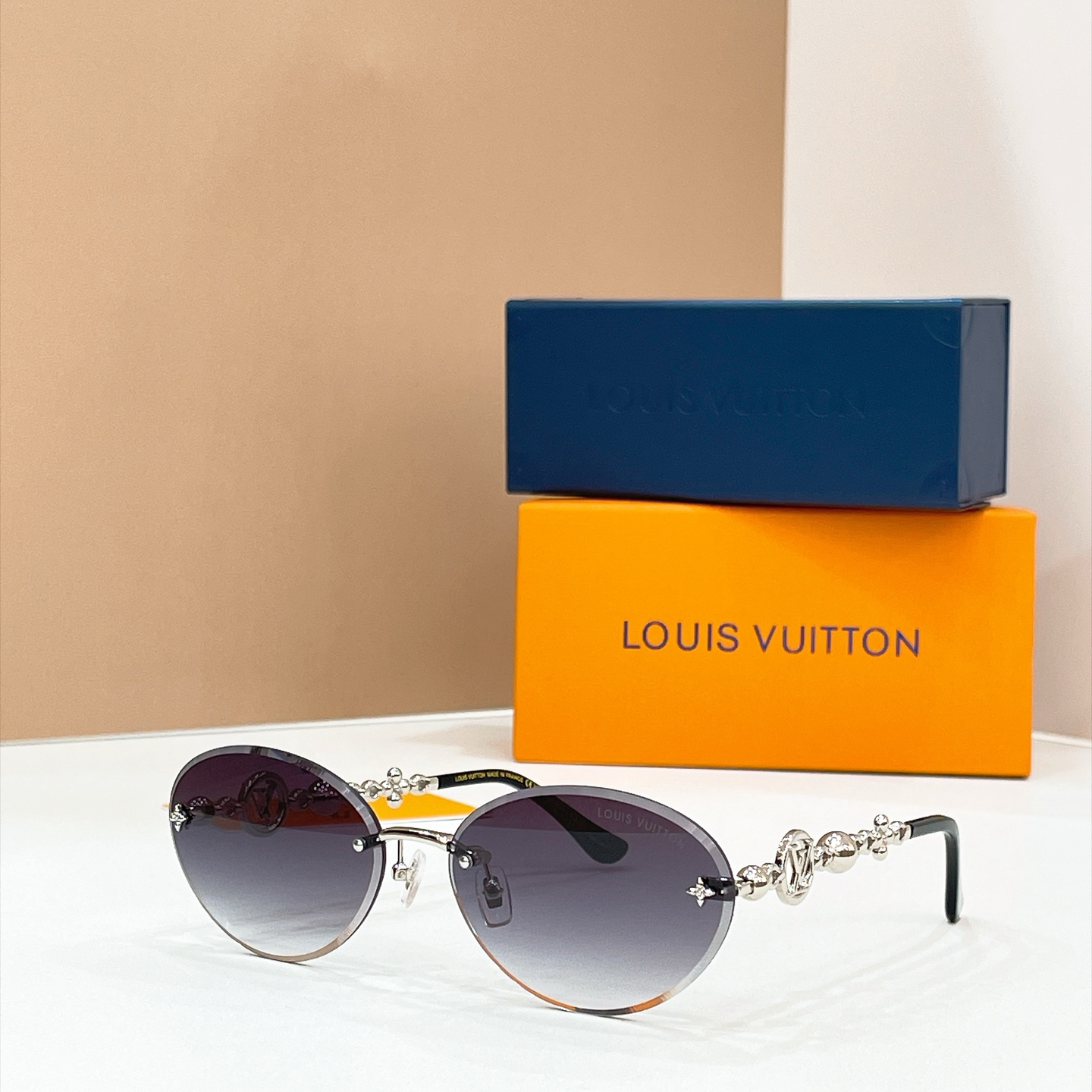 LOUIS VUITTO*✨✨✨MODEL：Z7529U✨✨✨ SIZE：64口17-148✨✨✨🆕 