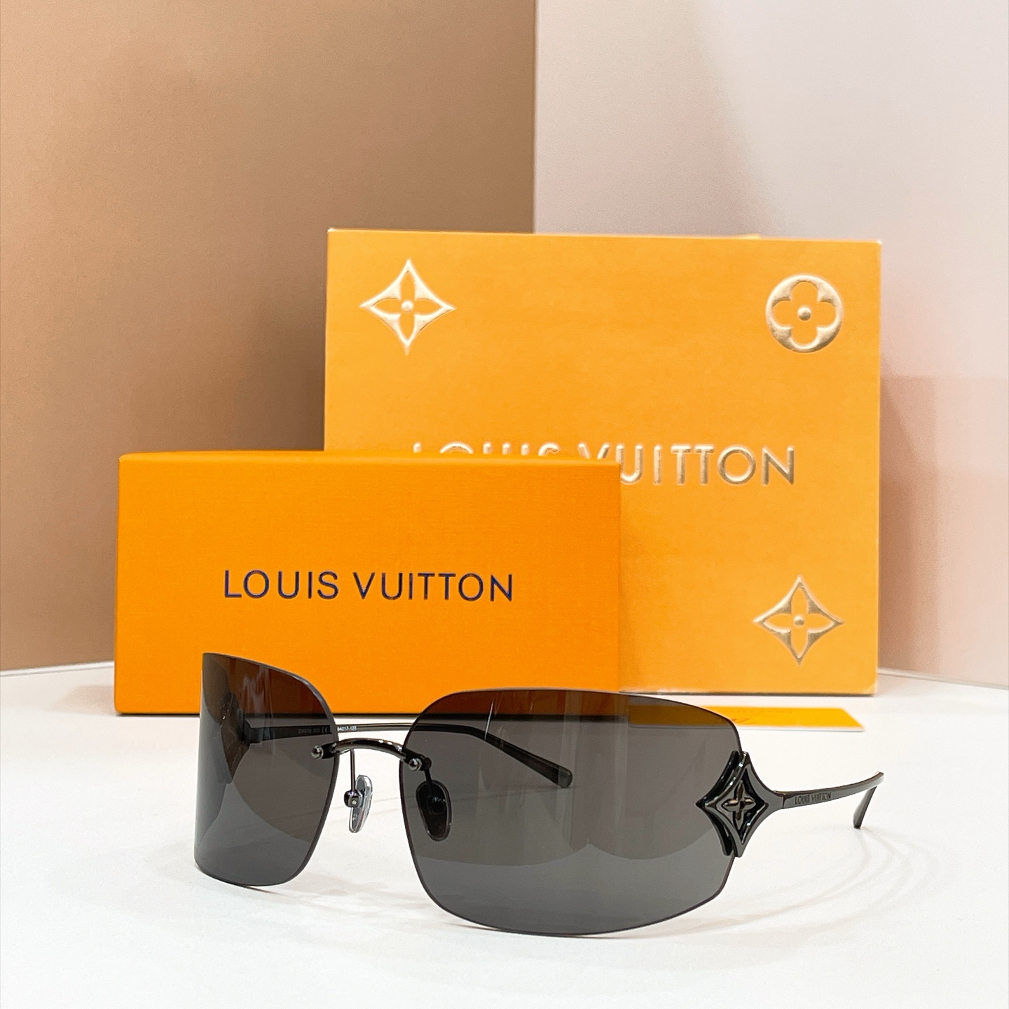 LOUIS VUITTO*✨✨✨MODEL：Z3457U✨✨✨ SIZE：84口17-120✨✨✨🆕 