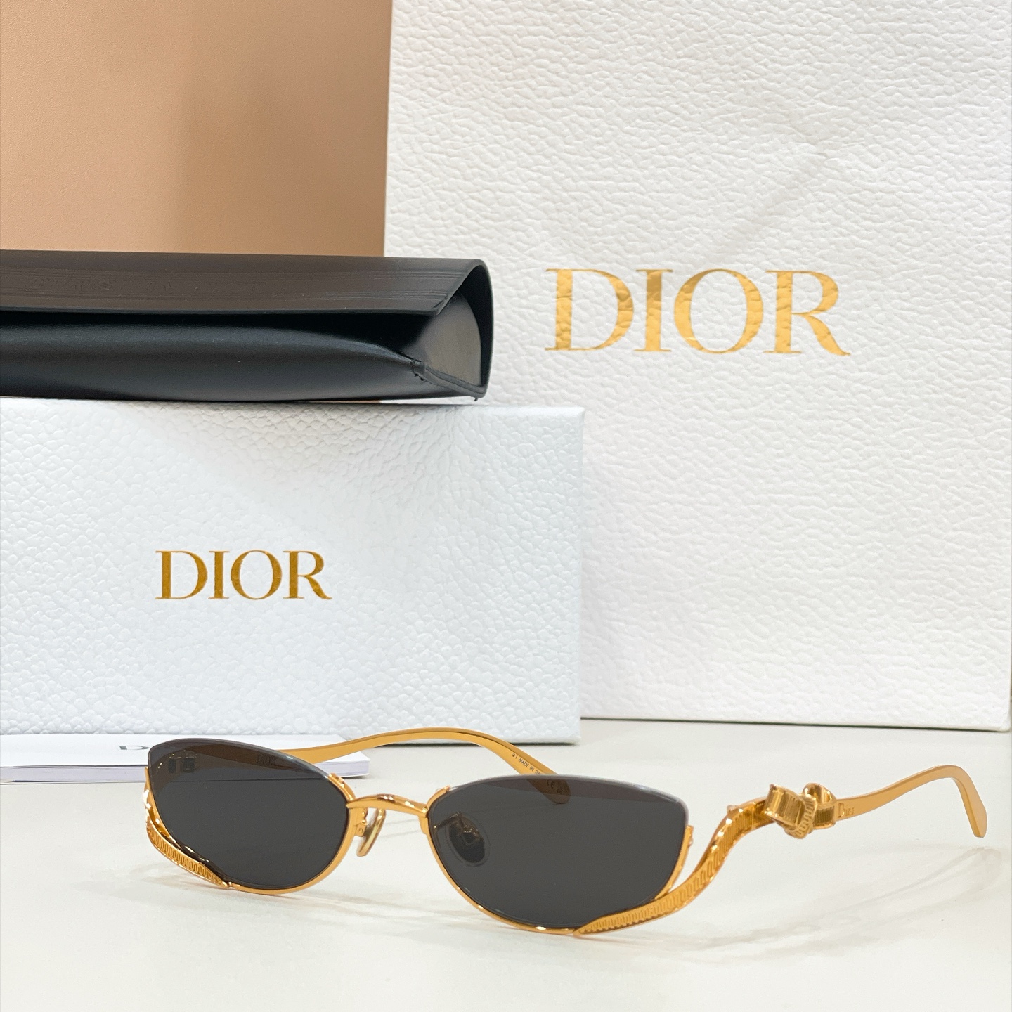 DIO*🌟🌟🌟Model：Dior Bow B1U🌟🌟🌟SIZE：55口19-135🌟🌟🆕 