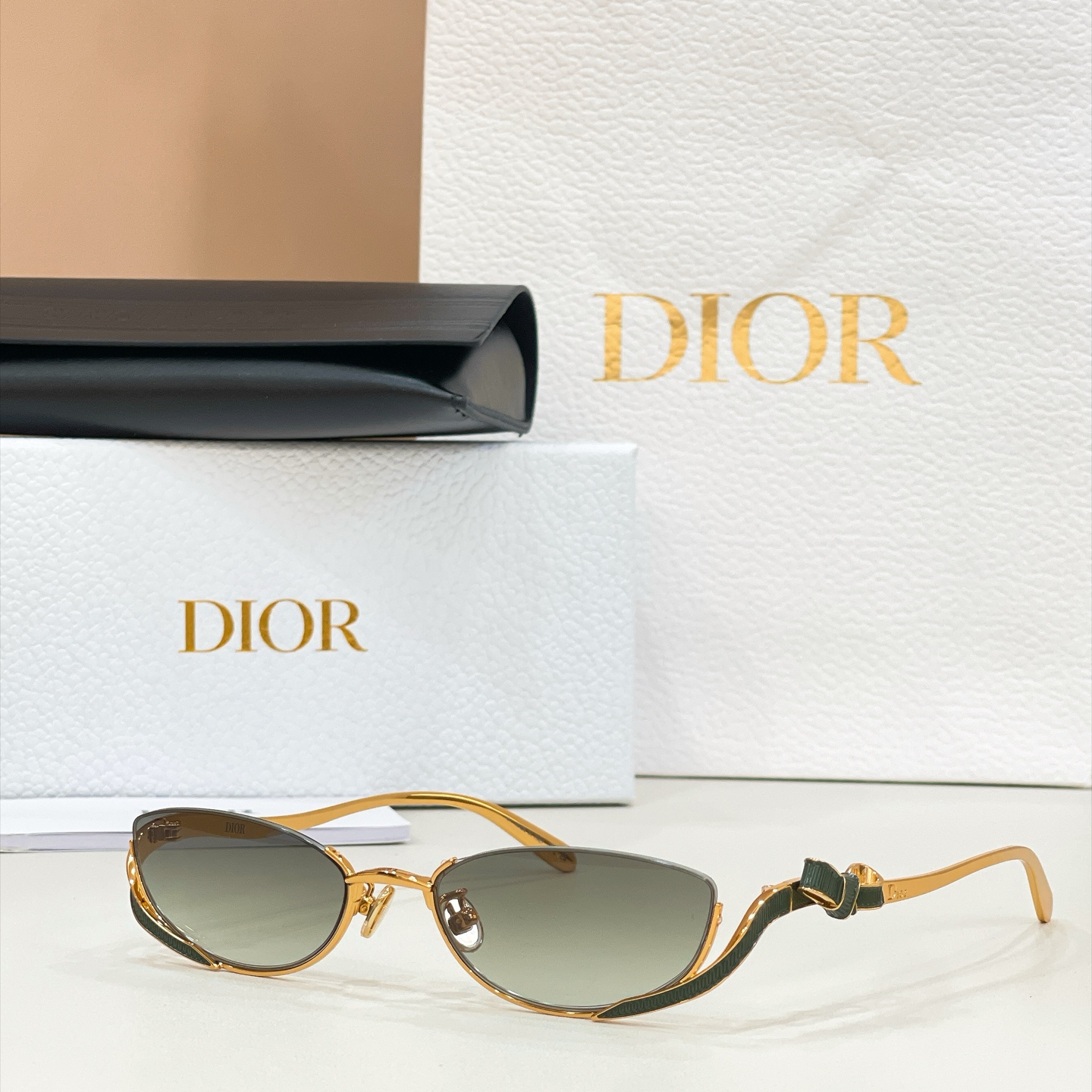 DIO*🌟🌟🌟Model：Dior Bow B1U🌟🌟🌟SIZE：55口19-135🌟🌟🆕 