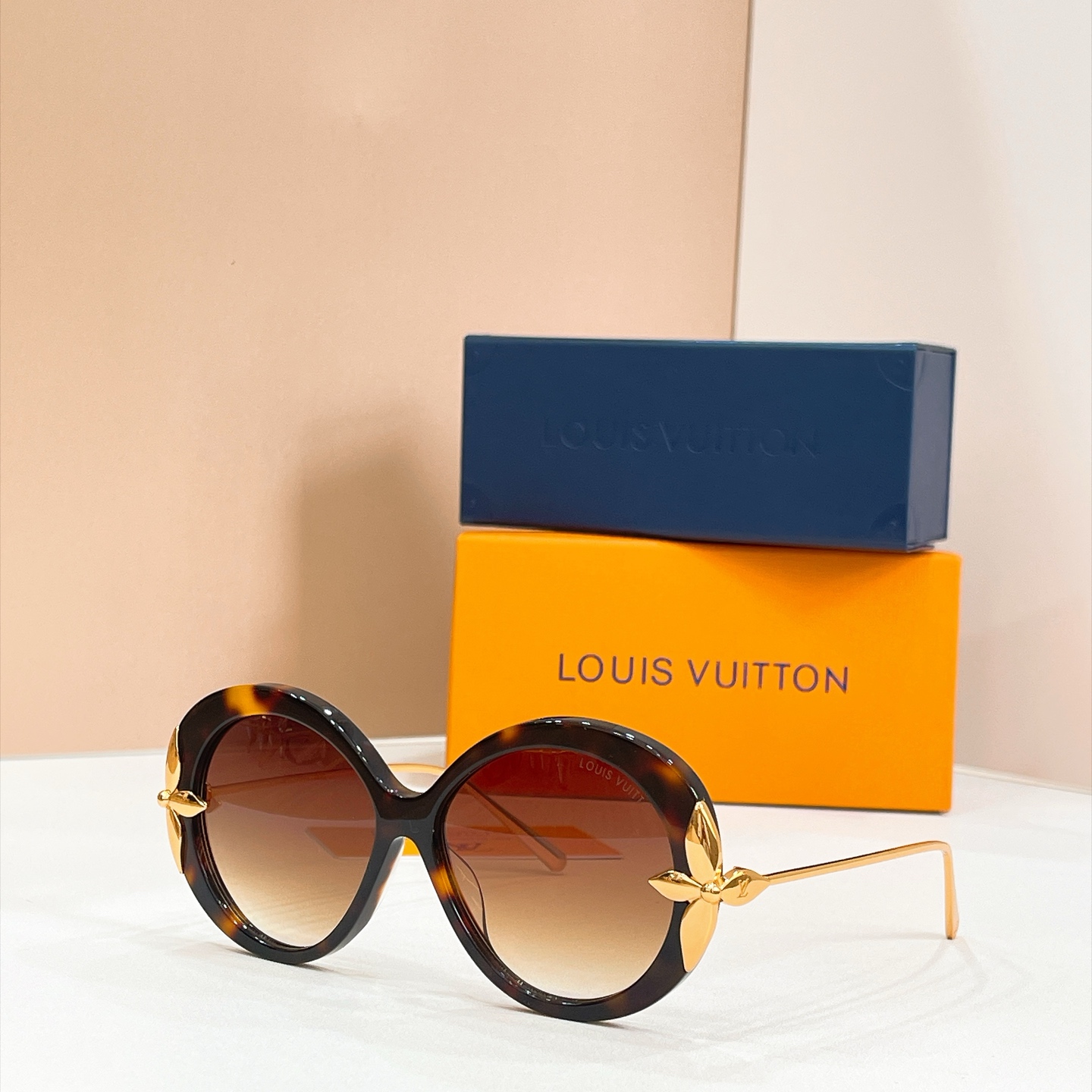 LOUIS VUITTO*✨✨✨MODEL：Z7352U✨✨✨ SIZE：56口14-145✨✨✨🆕 