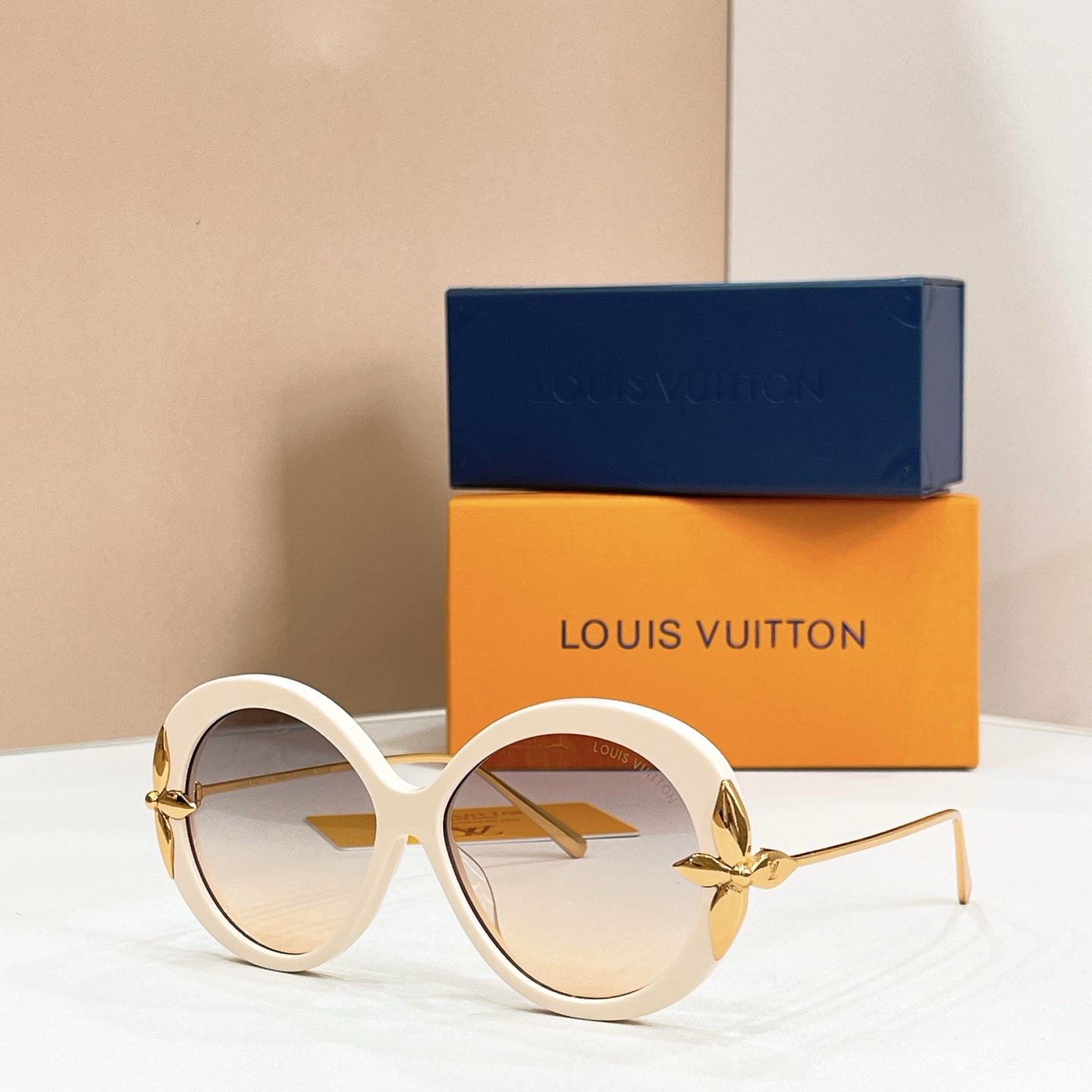 LOUIS VUITTO*✨✨✨MODEL：Z7352U✨✨✨ SIZE：56口14-145✨✨✨🆕 