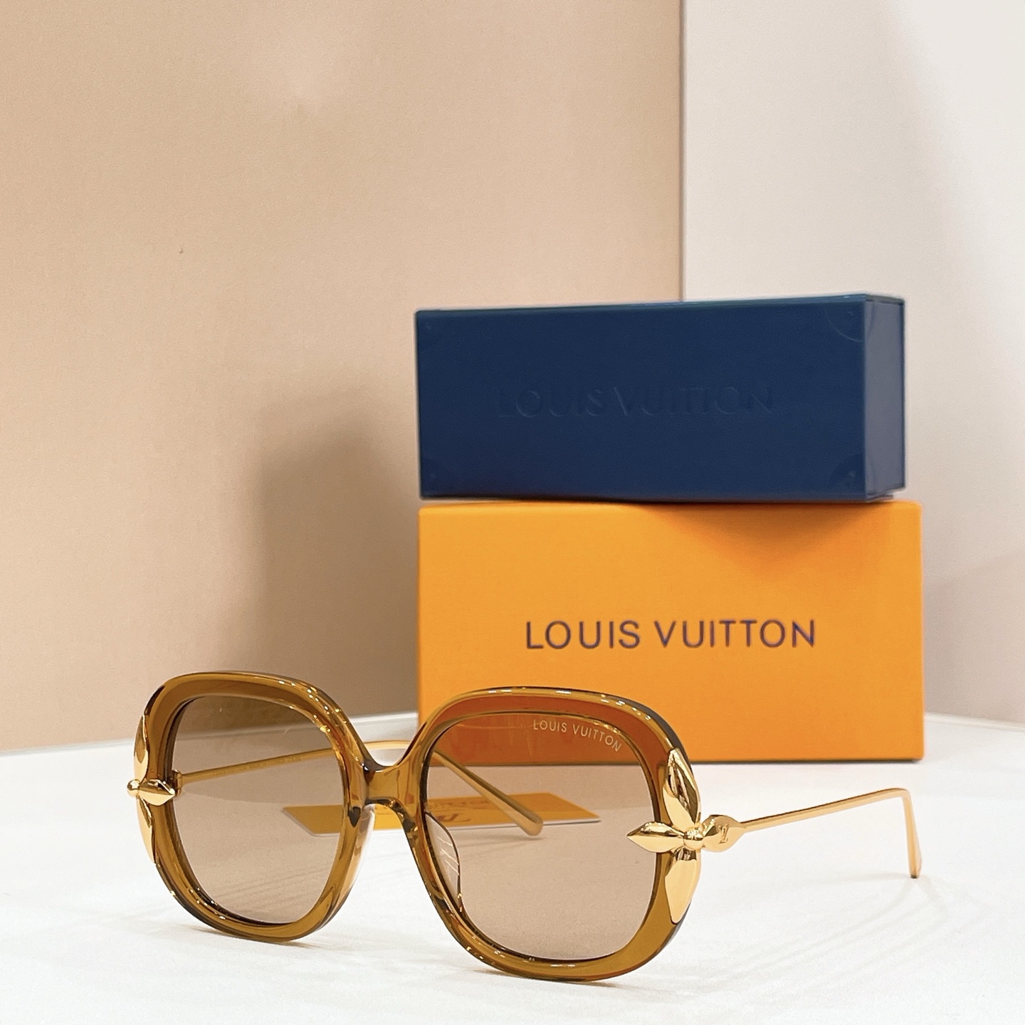 LOUIS VUITTO*✨✨✨MODEL：Z7351U✨✨✨ SIZE：54口18-145✨✨✨🆕 