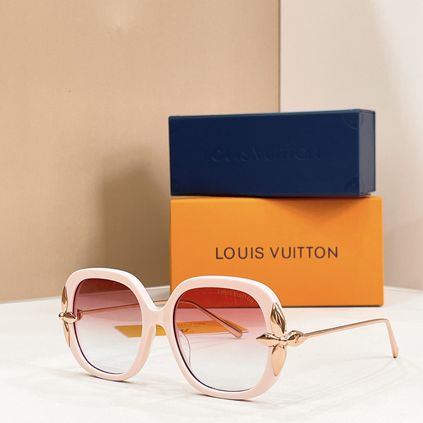 LOUIS VUITTO*✨✨✨MODEL：Z7351U✨✨✨ SIZE：54口18-145✨✨✨🆕 