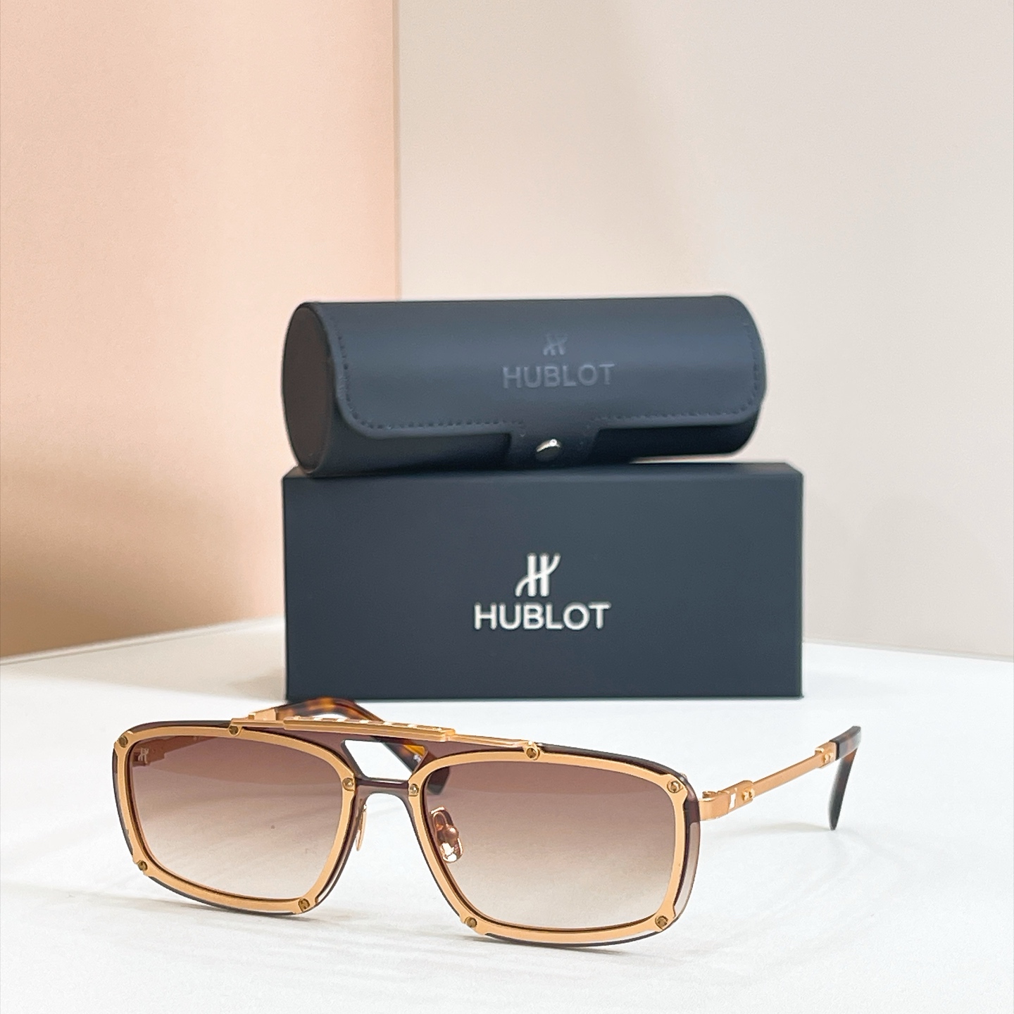 HUBLOT⚜️⚜️⚜️MODEL:H040⚜️⚜️⚜️SIZE：139口00-145⚜️⚜️