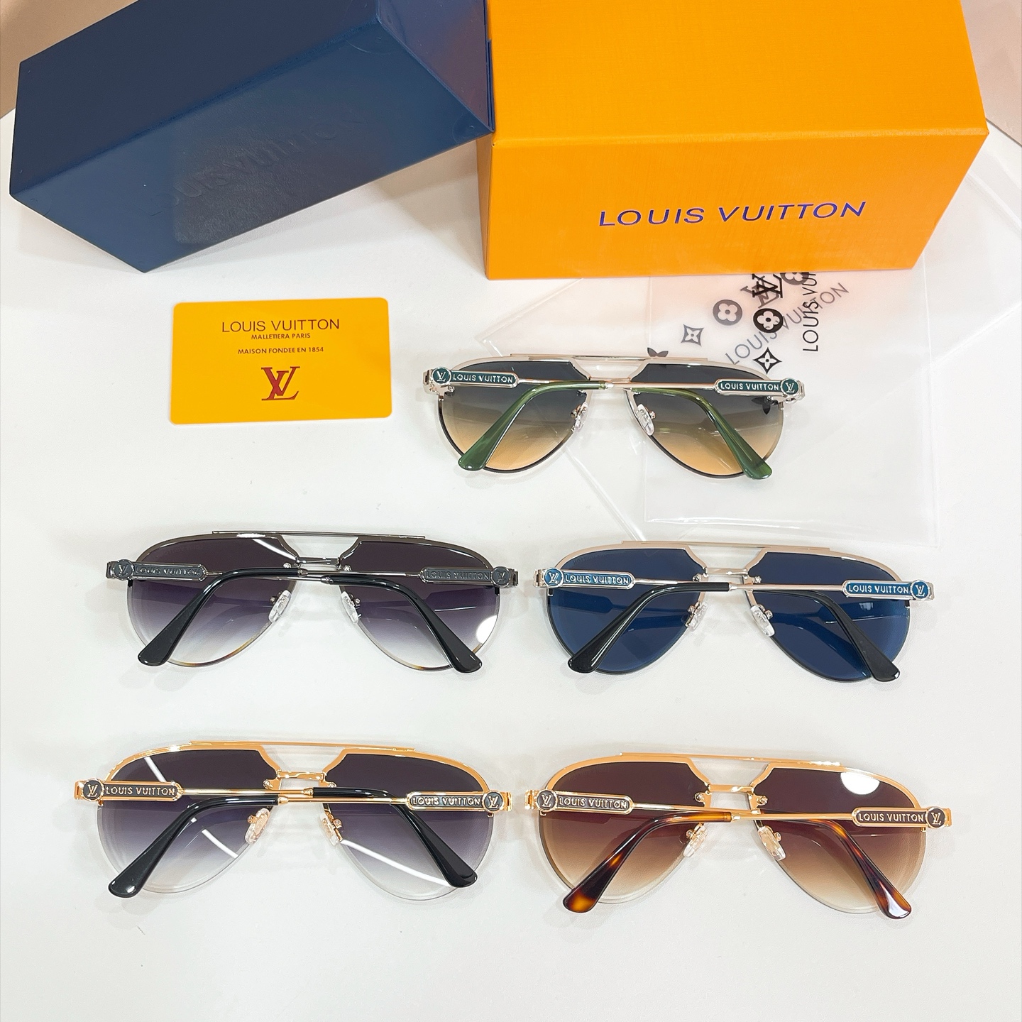 LOUIS VUITTO*✨✨✨MODEL：Z22470E✨✨✨ SIZE：62口13-145✨✨✨