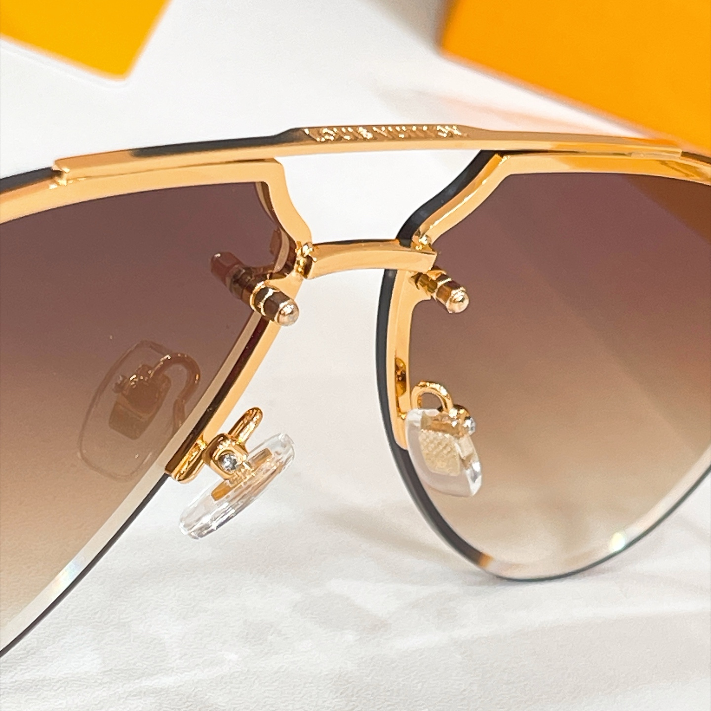 LOUIS VUITTO*✨✨✨MODEL：Z22470E✨✨✨ SIZE：62口13-145✨✨✨