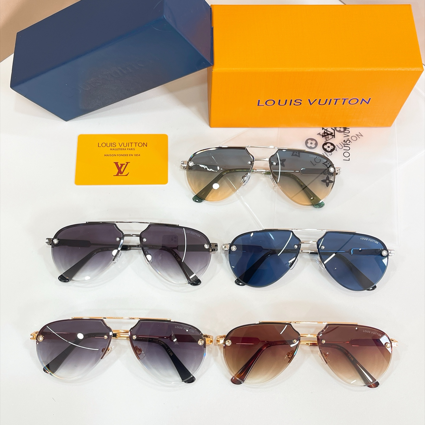 LOUIS VUITTO*✨✨✨MODEL：Z22470E✨✨✨ SIZE：62口13-145✨✨✨