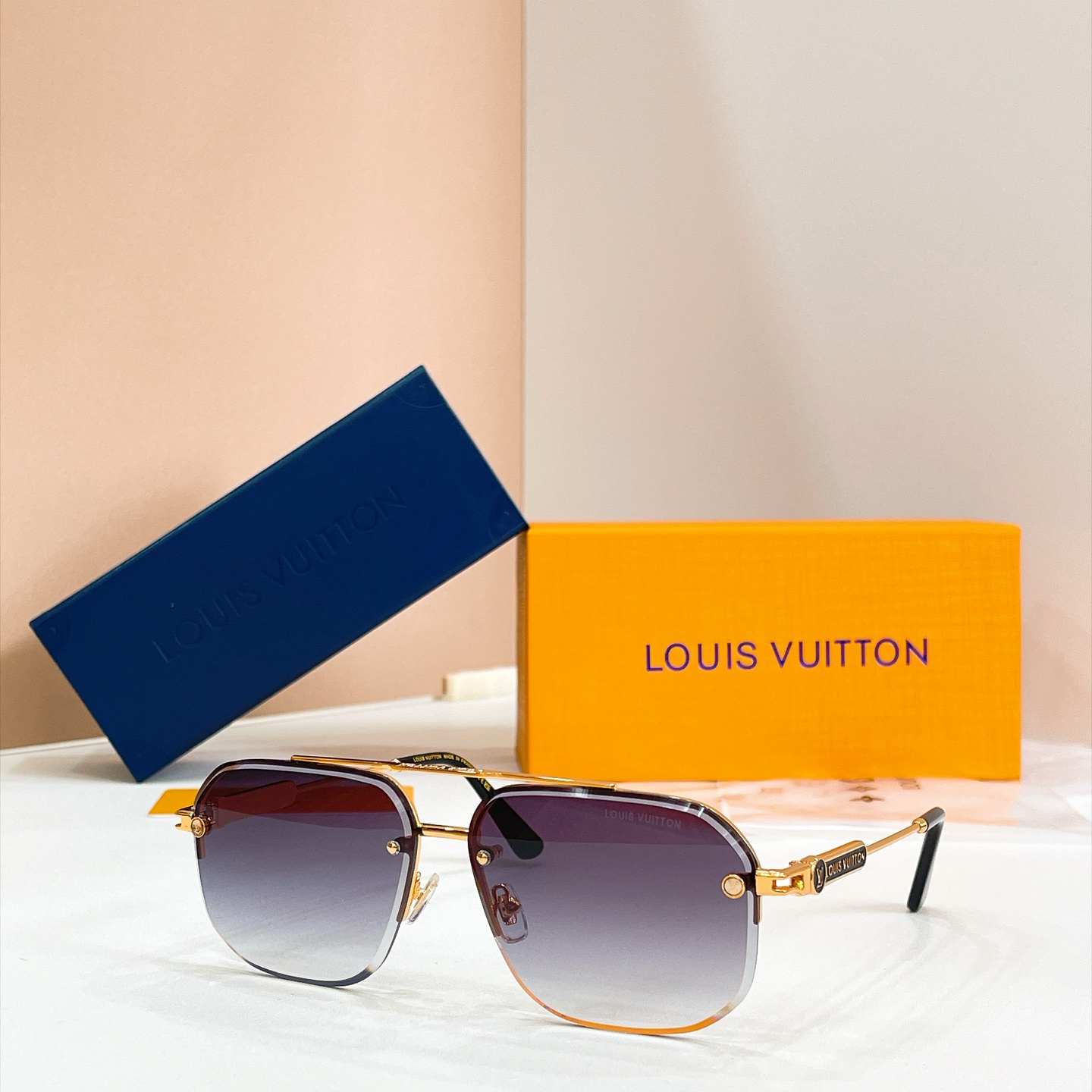 LOUIS VUITTO*✨✨✨MODEL：Z22469E✨✨✨ SIZE：62口13-145✨✨✨