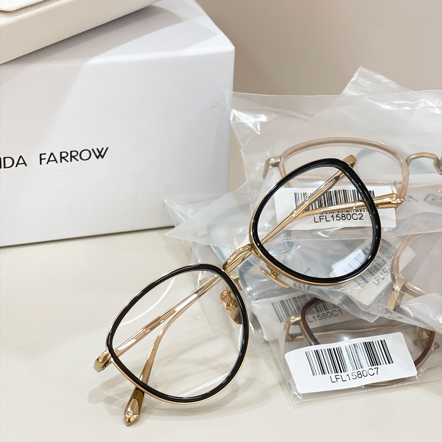 LINDA FARRO*🌟🌟🌟MODEL：LFT/1580🌟🌟🌟SIZE:52口18-145🌟🌟🌟高版本～～