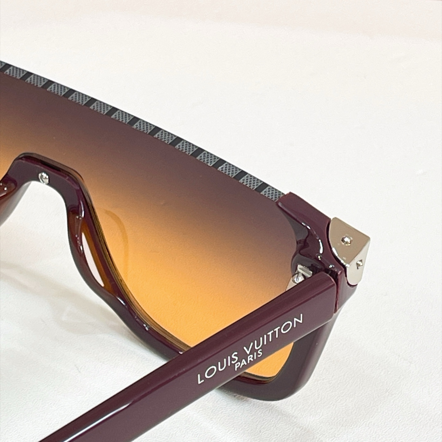 LOUIS VUITTO*✨✨✨MODEL：Z3242U✨✨✨ SIZE：125口0-145✨✨✨