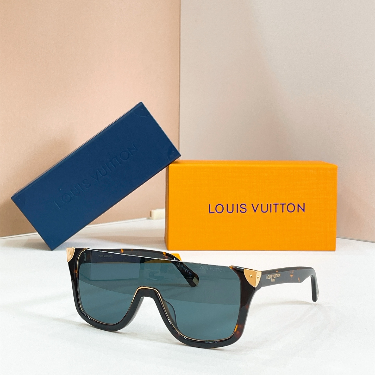 LOUIS VUITTO*✨✨✨MODEL：Z3242U✨✨✨ SIZE：125口0-145✨✨✨