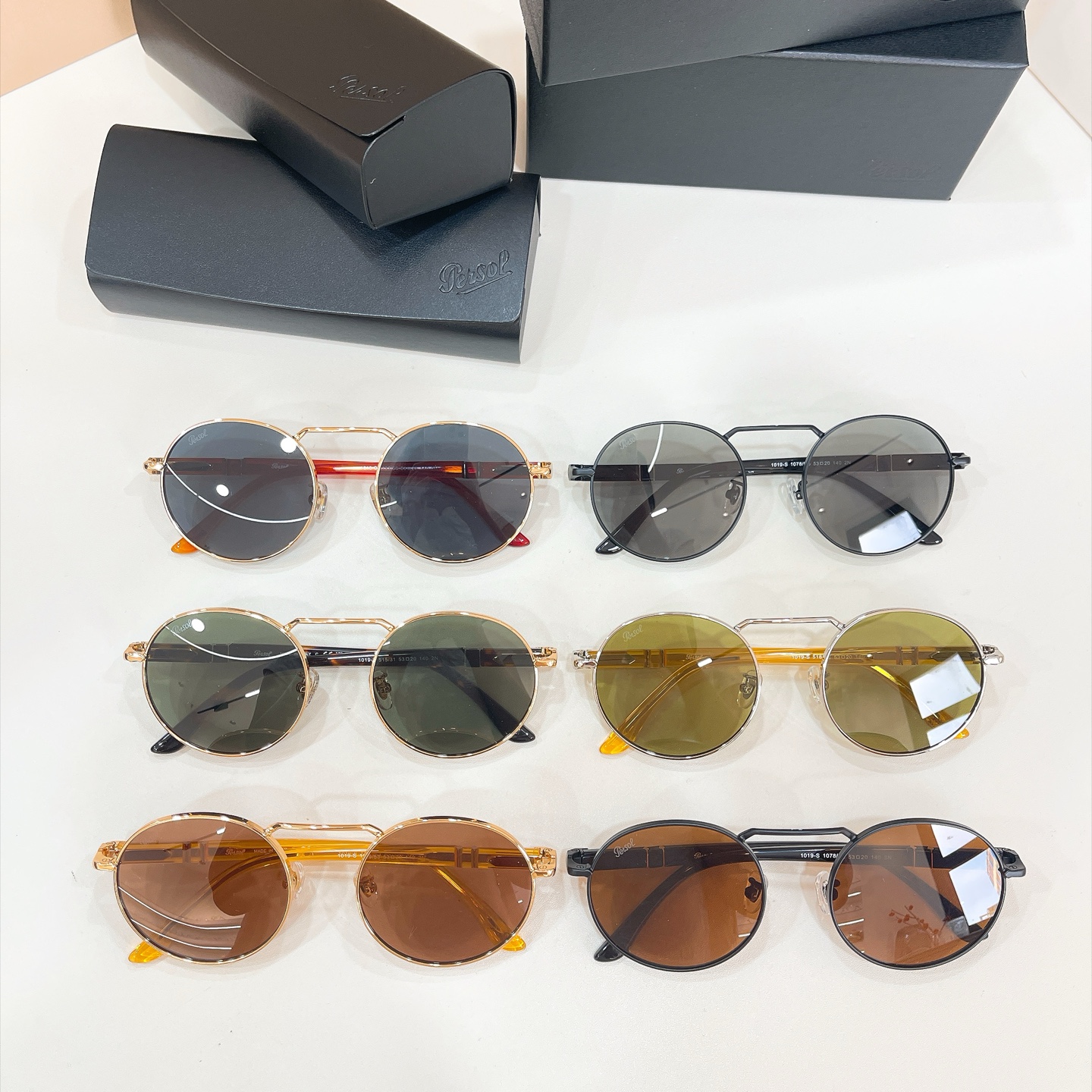 Persol🌟🌟🌟MODEL：1019-S🌟🌟🌟SIZE：53口20-145🌟🌟🌟
