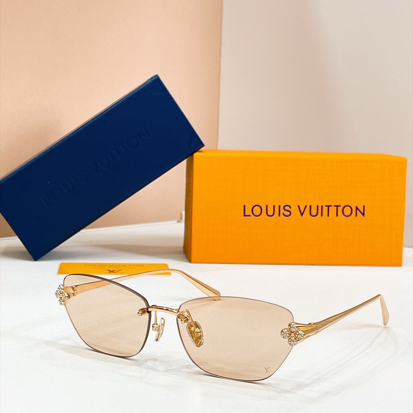 LOUIS VUITTO*✨✨✨MODEL：Z3321U✨✨✨ SIZE：59口17-145✨✨✨