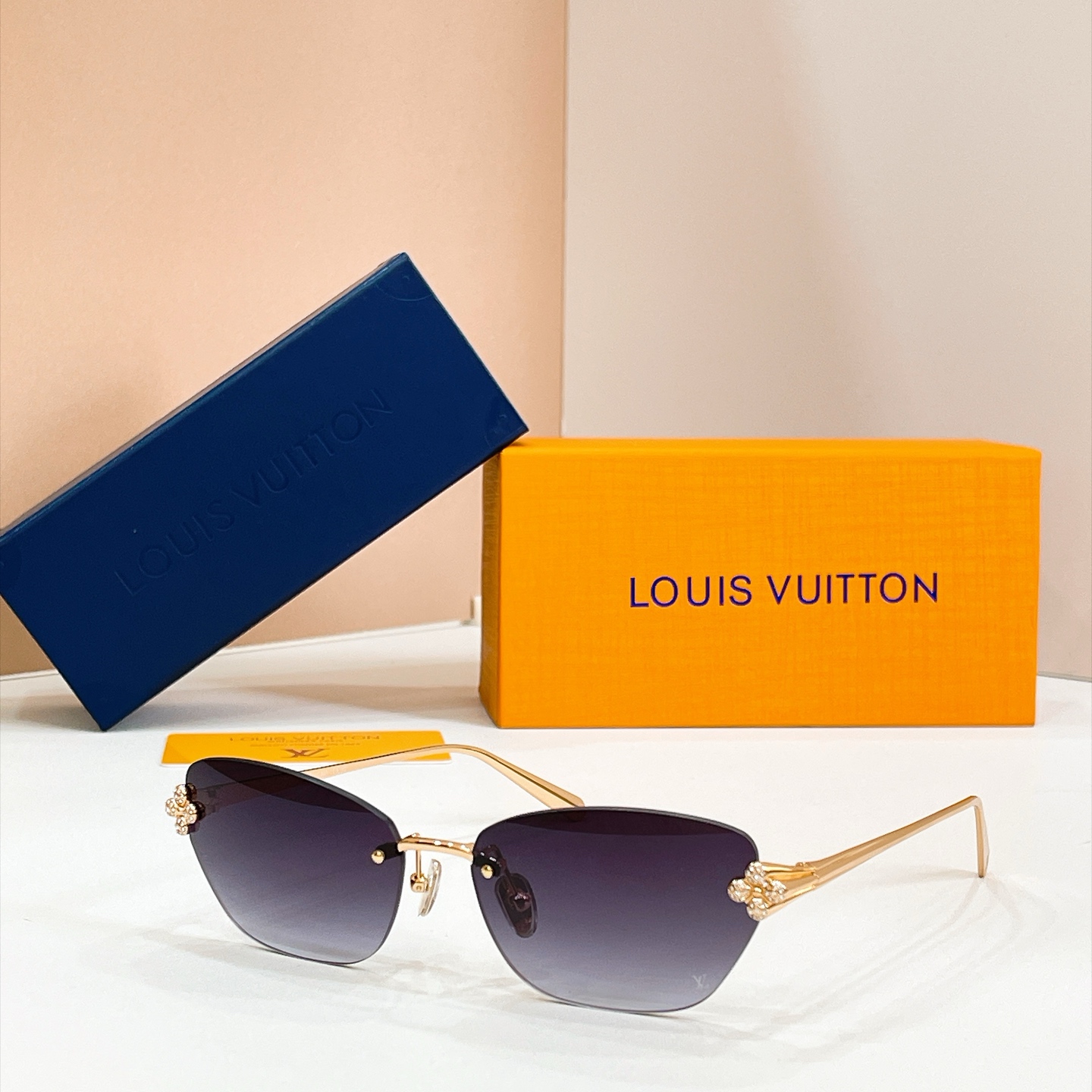 LOUIS VUITTO*✨✨✨MODEL：Z3321U✨✨✨ SIZE：59口17-145✨✨✨