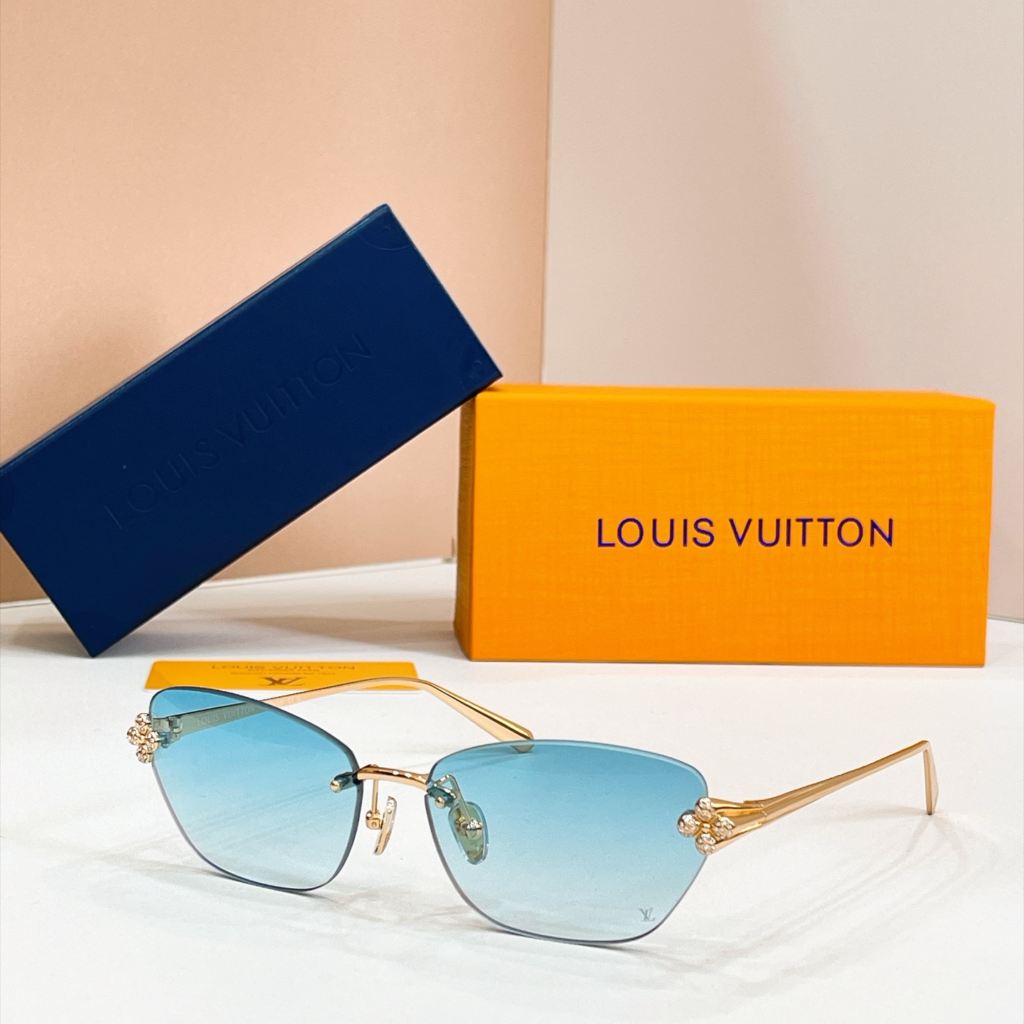 LOUIS VUITTO*✨✨✨MODEL：Z3321U✨✨✨ SIZE：59口17-145✨✨✨