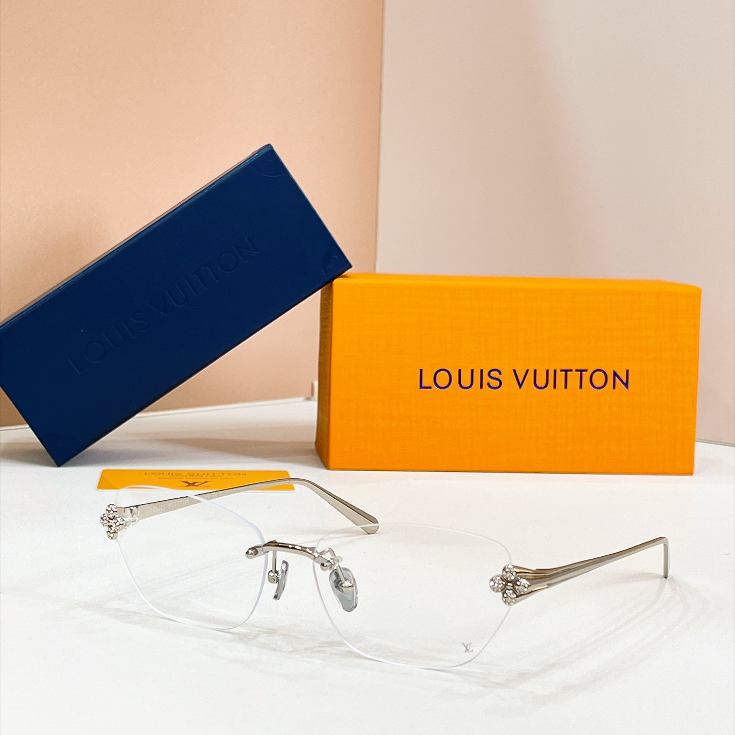 LOUIS VUITTO*✨✨✨MODEL：Z3321U✨✨✨ SIZE：59口17-145✨✨✨