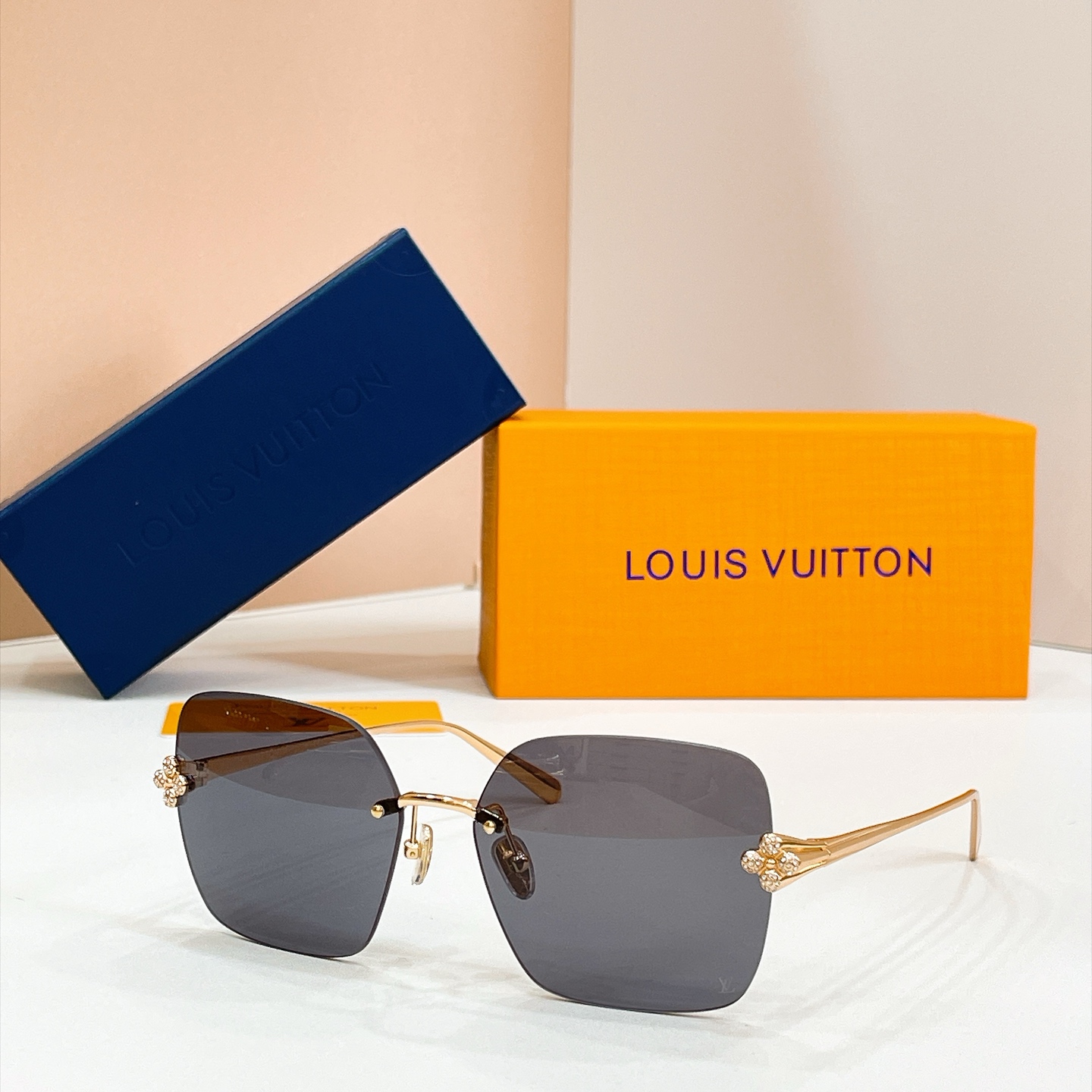 LOUIS VUITTO*✨✨✨MODEL：Z3327U✨✨✨ SIZE：59口17-145✨✨✨