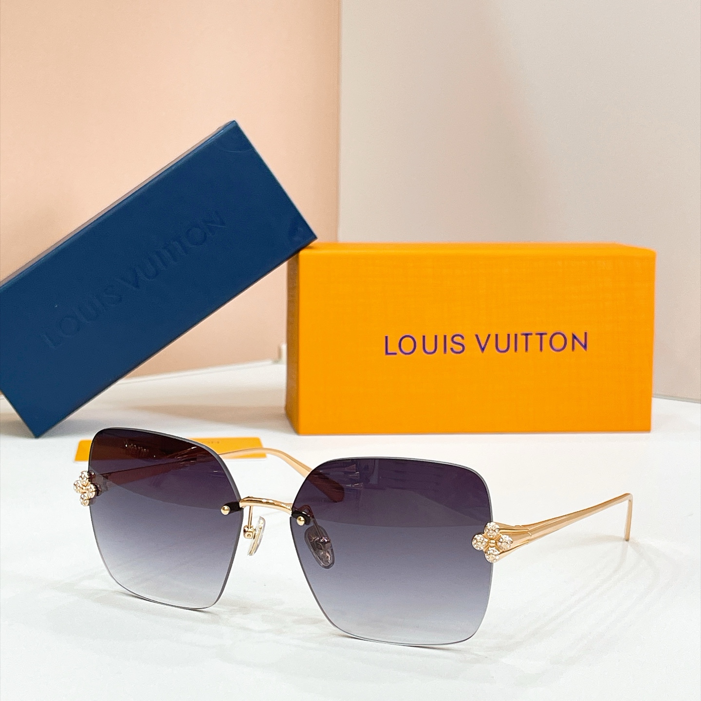 LOUIS VUITTO*✨✨✨MODEL：Z3327U✨✨✨ SIZE：59口17-145✨✨✨