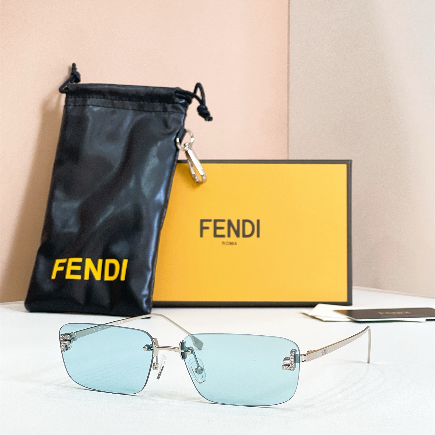 FENDI✨✨✨MODEL：FE4172US✨✨ SIZE：58口18-140✨✨✨