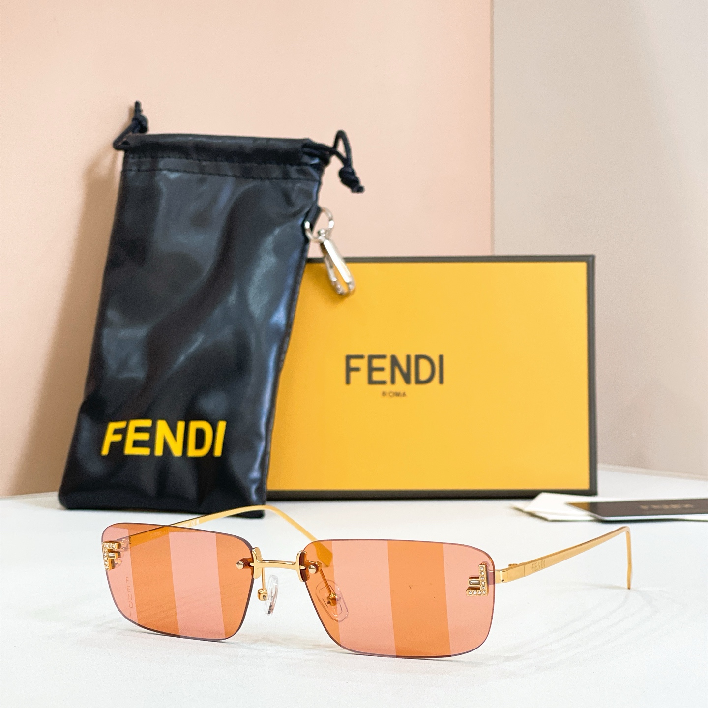 FENDI✨✨✨MODEL：FE4172US✨✨ SIZE：58口18-140✨✨✨
