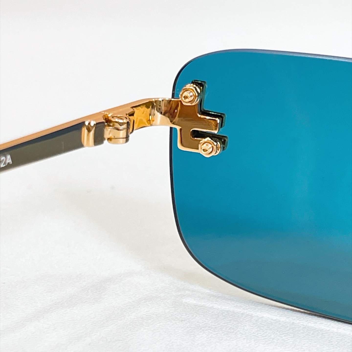 FENDI✨✨✨MODEL：FE4172US✨✨ SIZE：58口18-140✨✨✨
