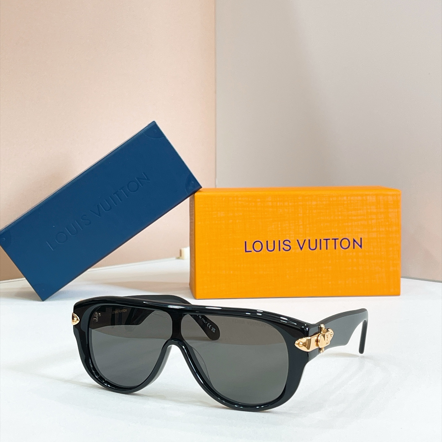 LOUIS VUITTO*✨✨✨MODEL：Z3516U✨✨✨ SIZE：125口0-140✨✨✨