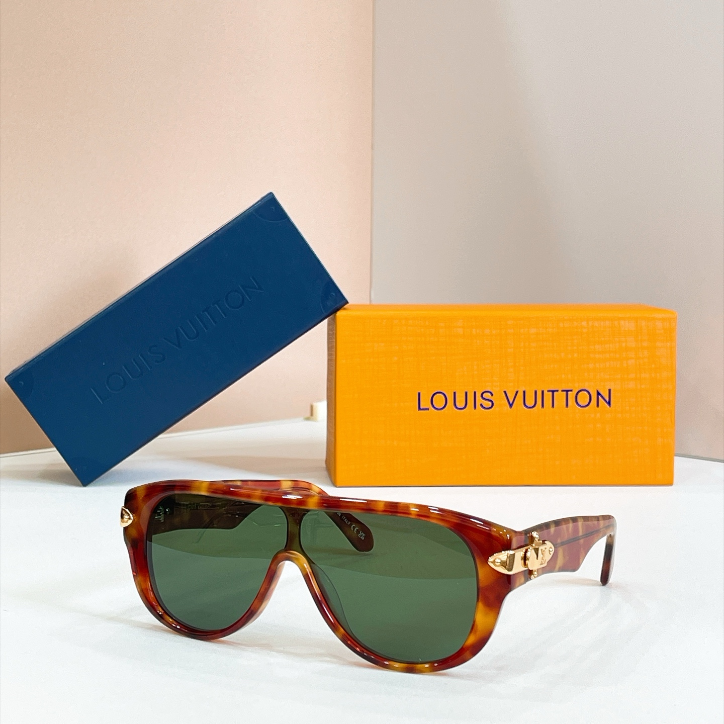 LOUIS VUITTO*✨✨✨MODEL：Z3516U✨✨✨ SIZE：125口0-140✨✨✨