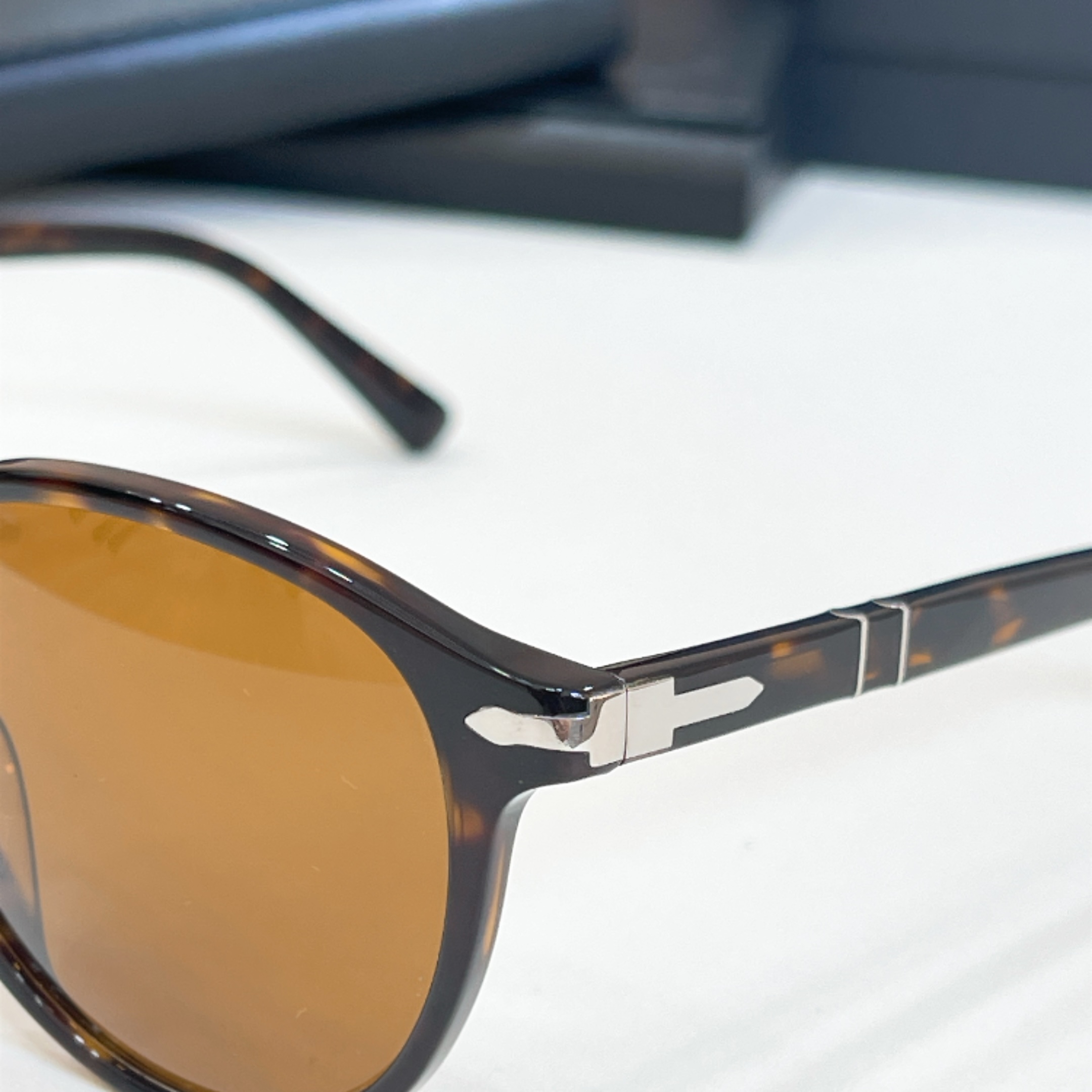 Persol🌟🌟🌟MODEL：3210🌟🌟🌟SIZE：51口21-145🌟🌟🌟