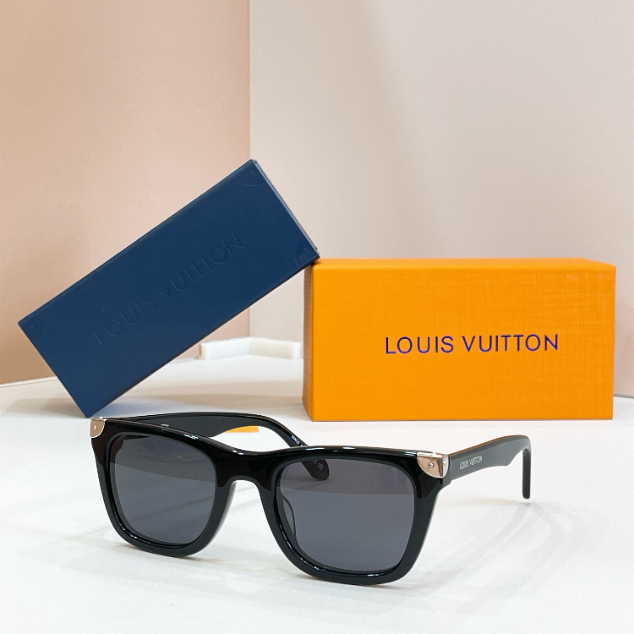 LOUIS VUITTO*🌟🌟🌟MODEL：Z3158U 🌟🌟🌟SIZE：52口24-145🌟🌟🌟