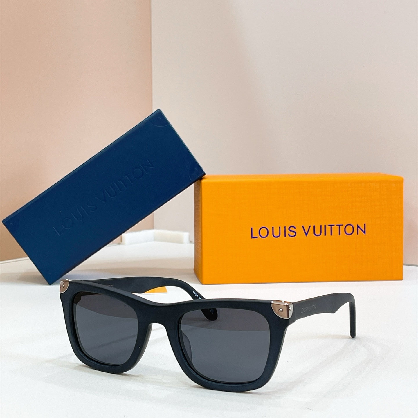 LOUIS VUITTO*🌟🌟🌟MODEL：Z3158U 🌟🌟🌟SIZE：52口24-145🌟🌟🌟
